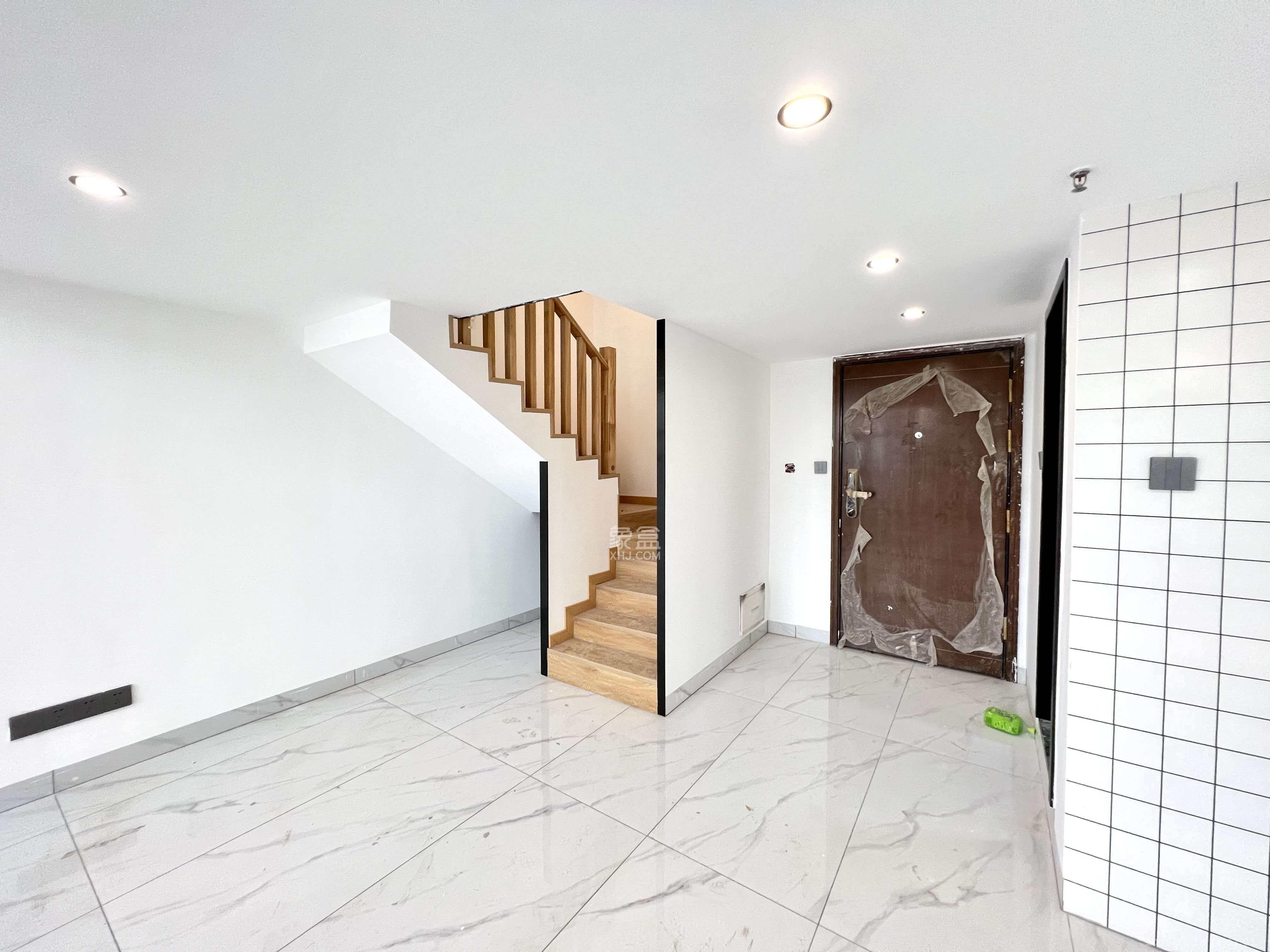 恒大御景半岛锦绣苑  2室2厅1卫    3000.0元/月