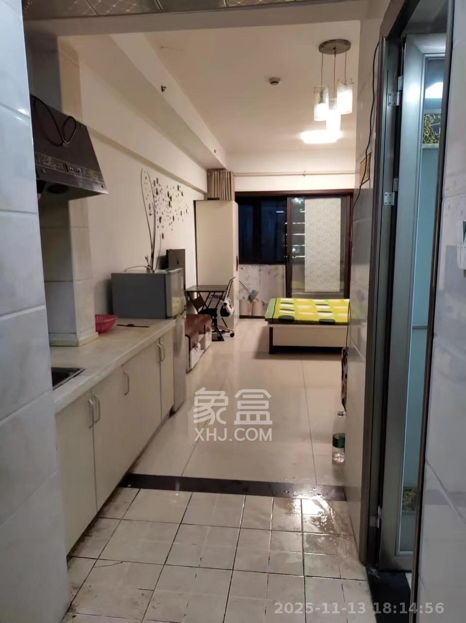 喜盈门范城  1室1厅1卫    1400.0元/月室内图