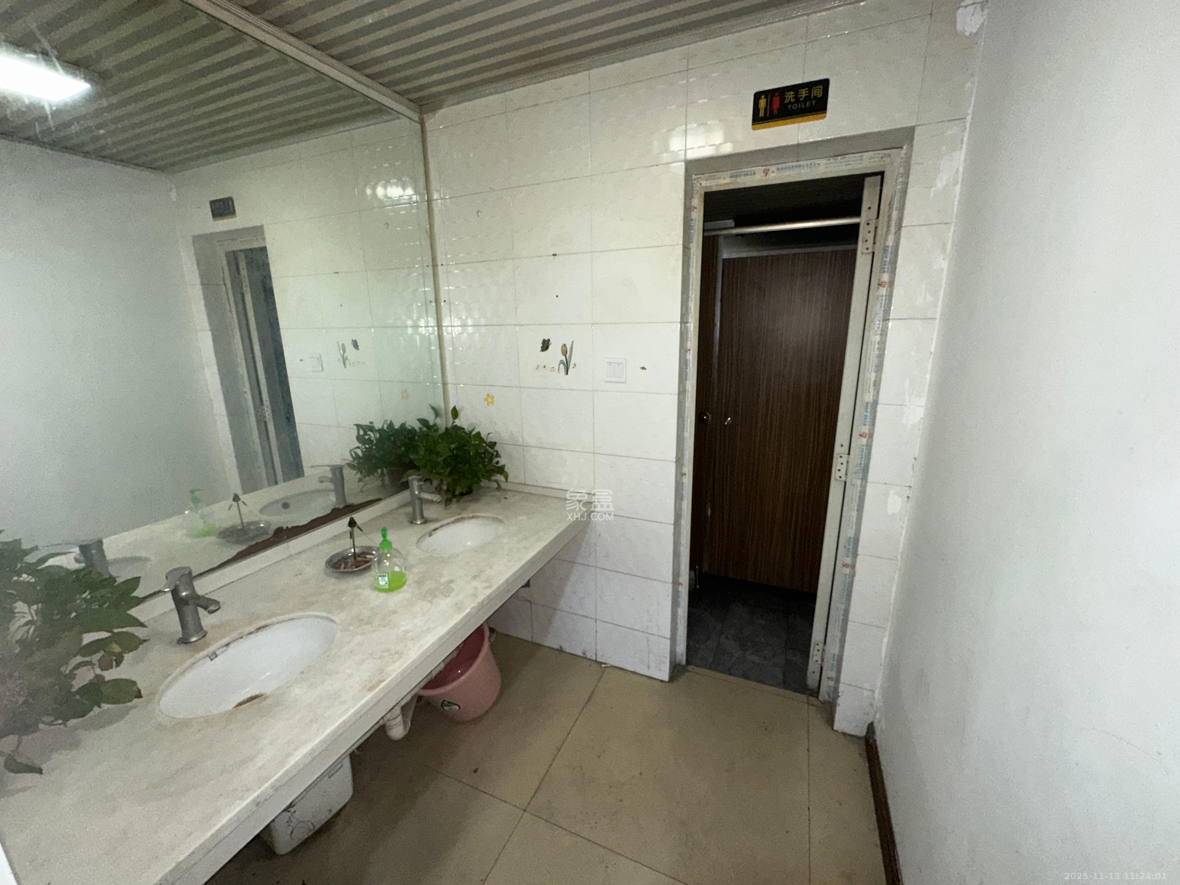 时代帝景  4室2厅1卫    4500.0元/月室内图