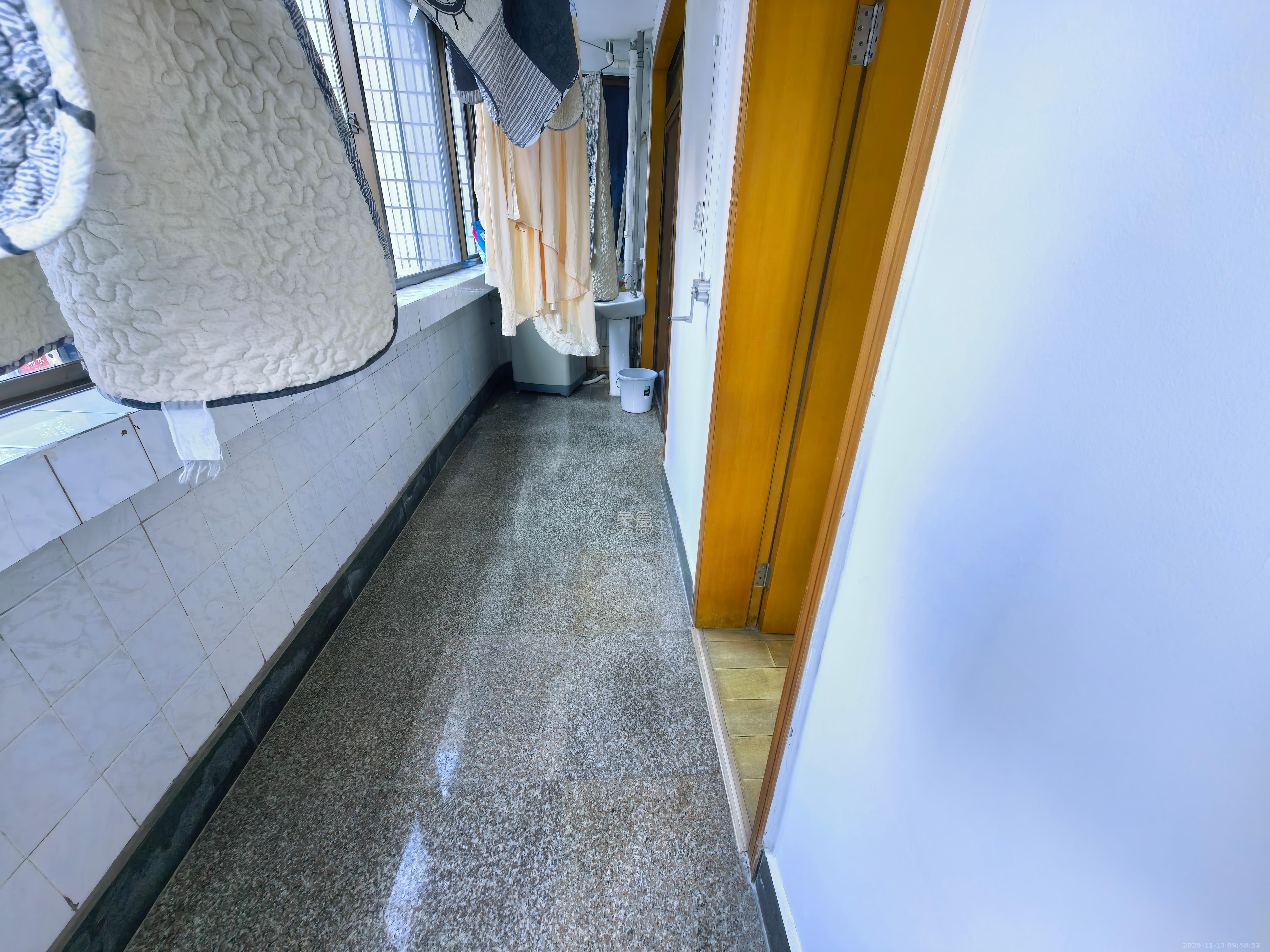 窑岭光大银行宿舍  2室1厅1卫    2100.0元/月室内图