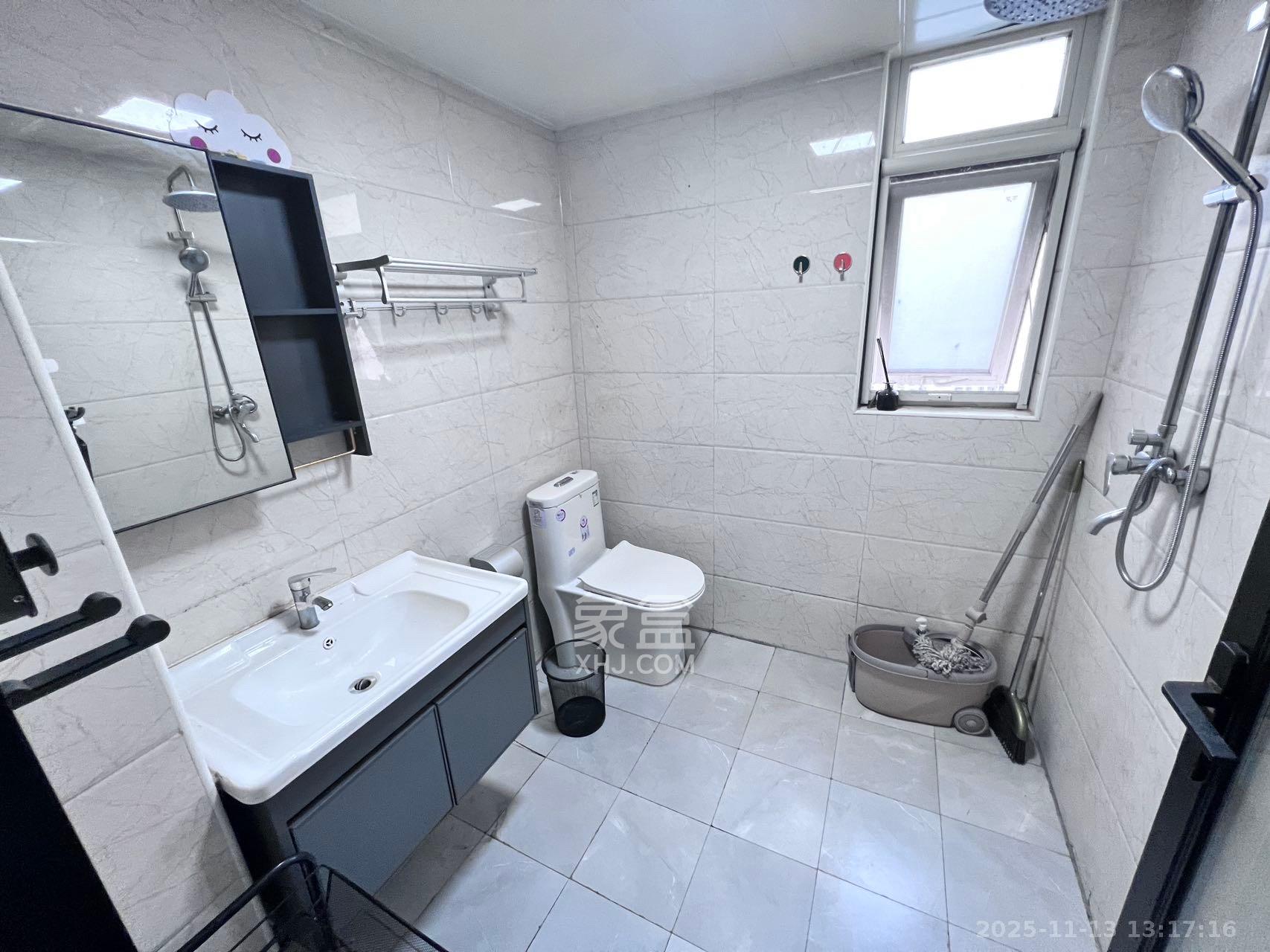 北辰三角洲E3区  3室2厅2卫    4000.0元/月室内图