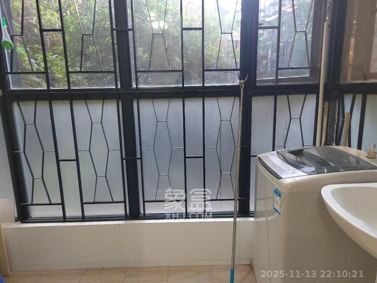 湘江锦绣  3室2厅1卫    1980.0元/月室内图