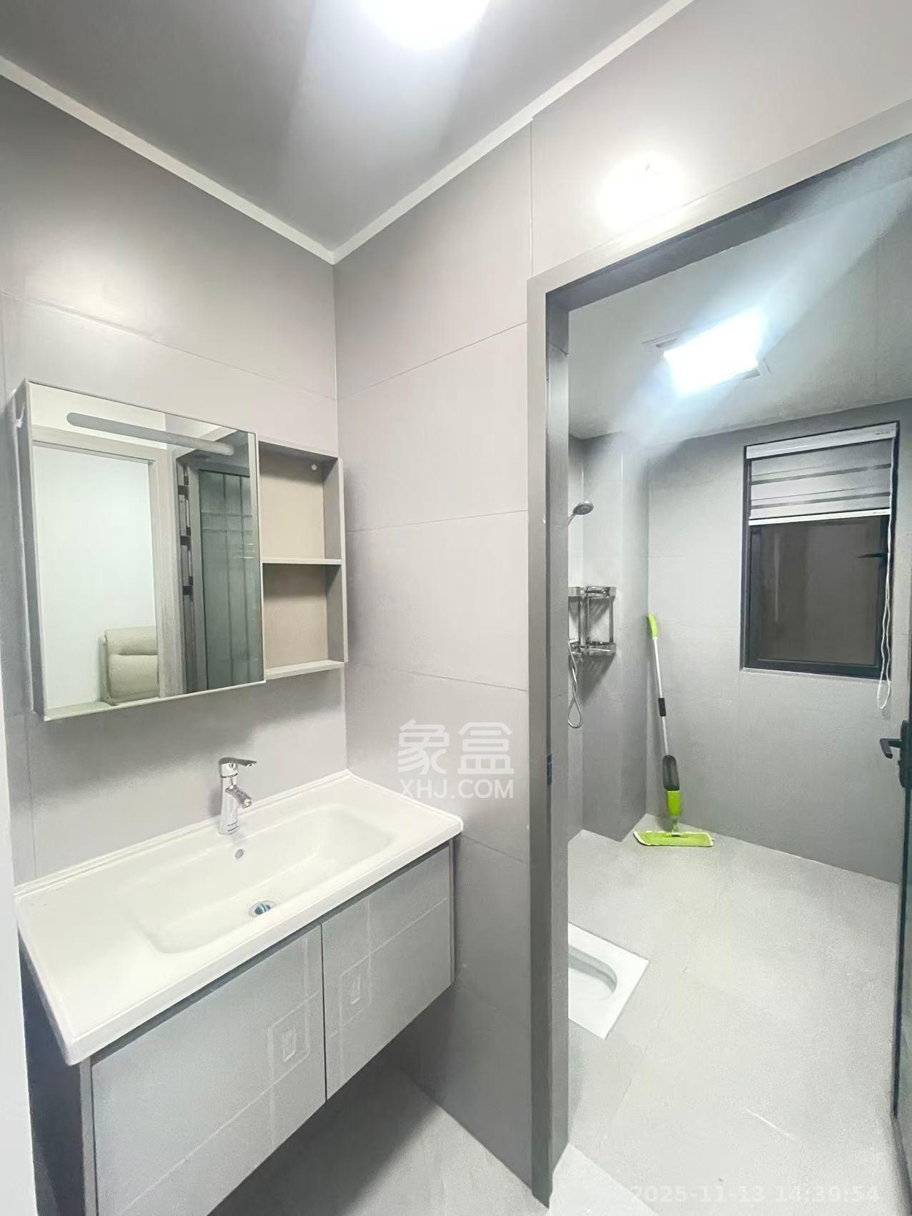 润和星河玥  3室1厅1卫    3200.0元/月室内图