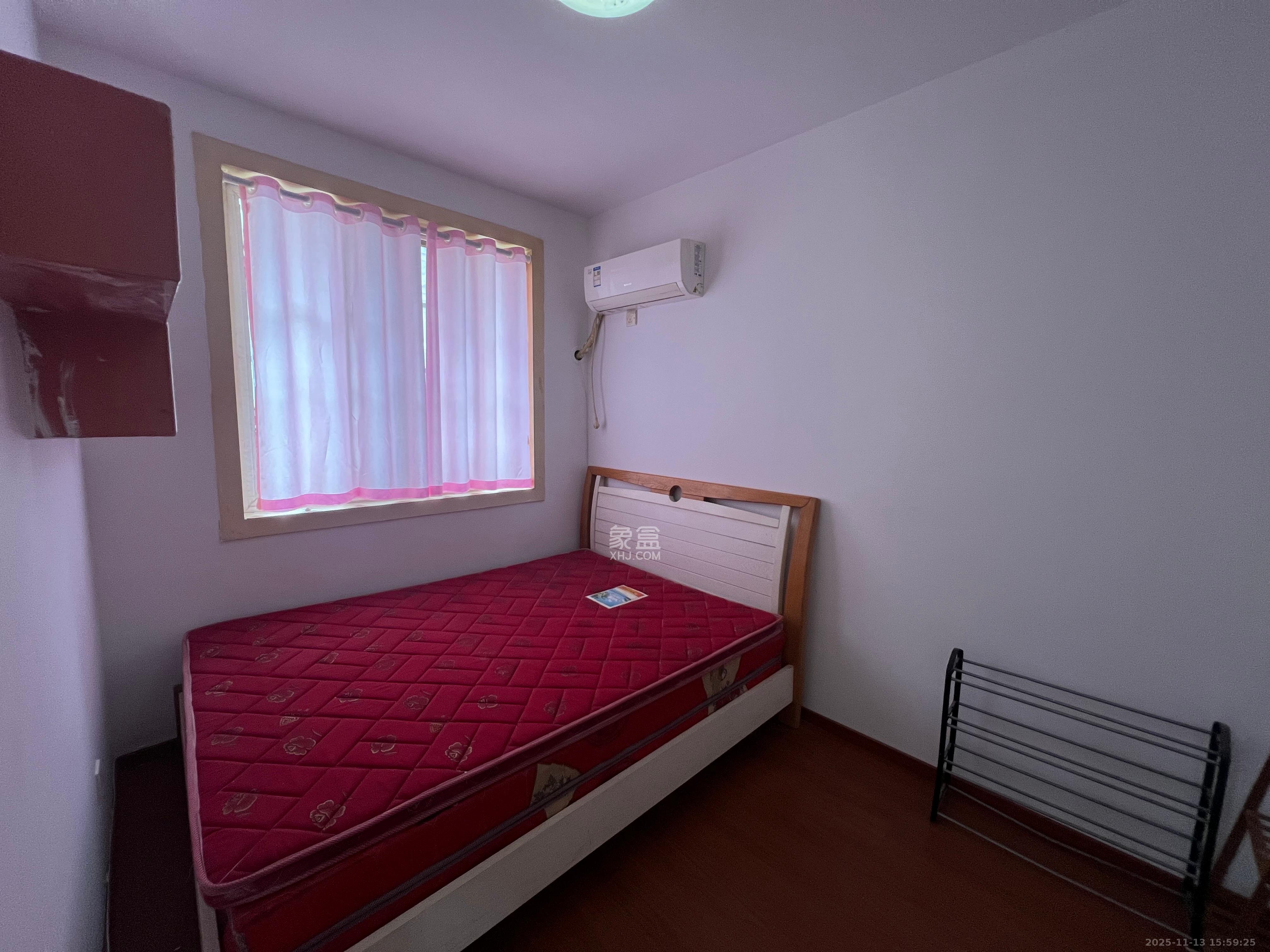 德润园 3室2厅1卫 2100.0元/月 德润园 3室2厅1卫 2100.0元/月室内图