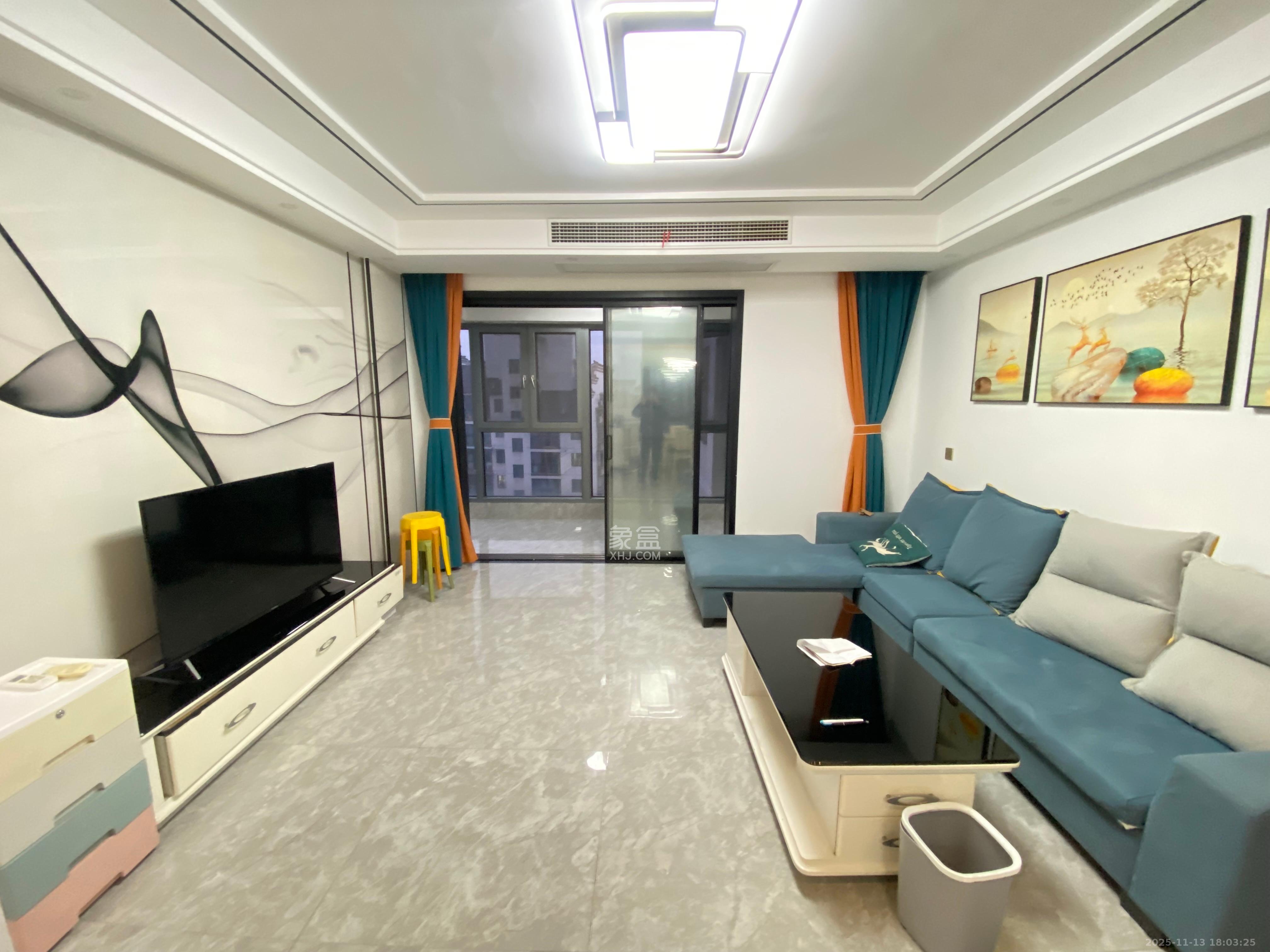 海林馨香雅苑  3室2厅2卫    3000.0元/月室内图