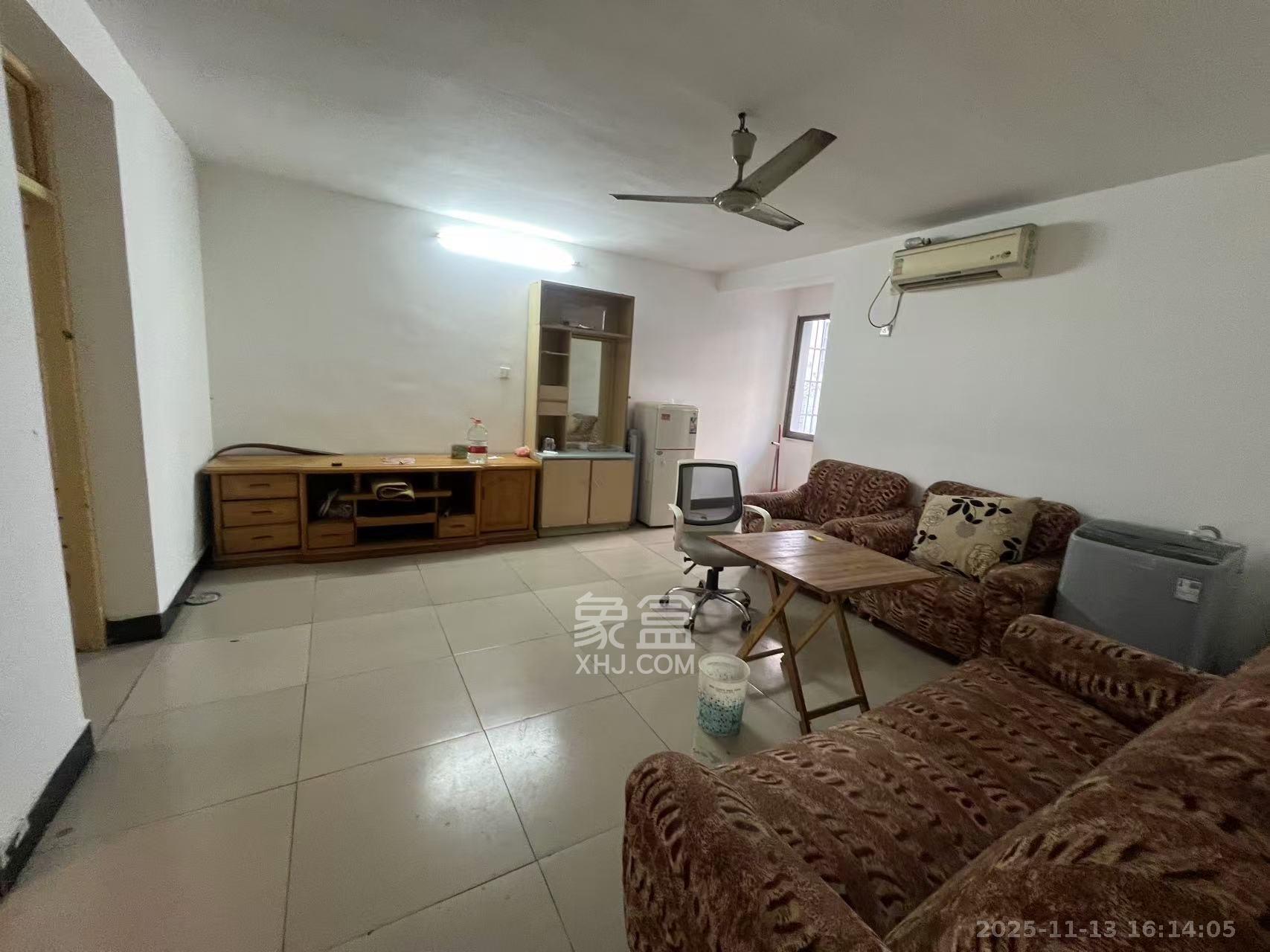 石子冲巷  2室1厅1卫    1500.0元/月