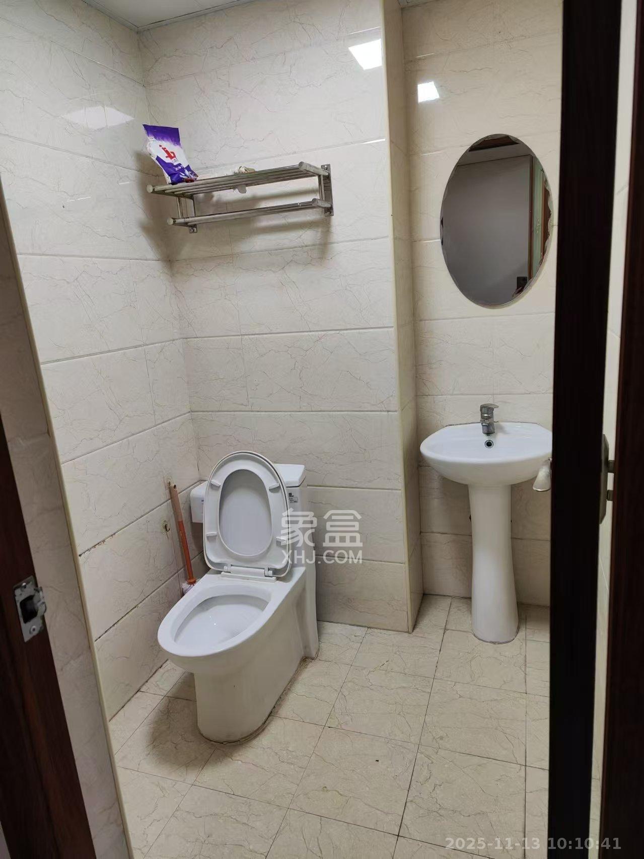 方略90公馆  1室1厅1卫    1300.0元/月室内图