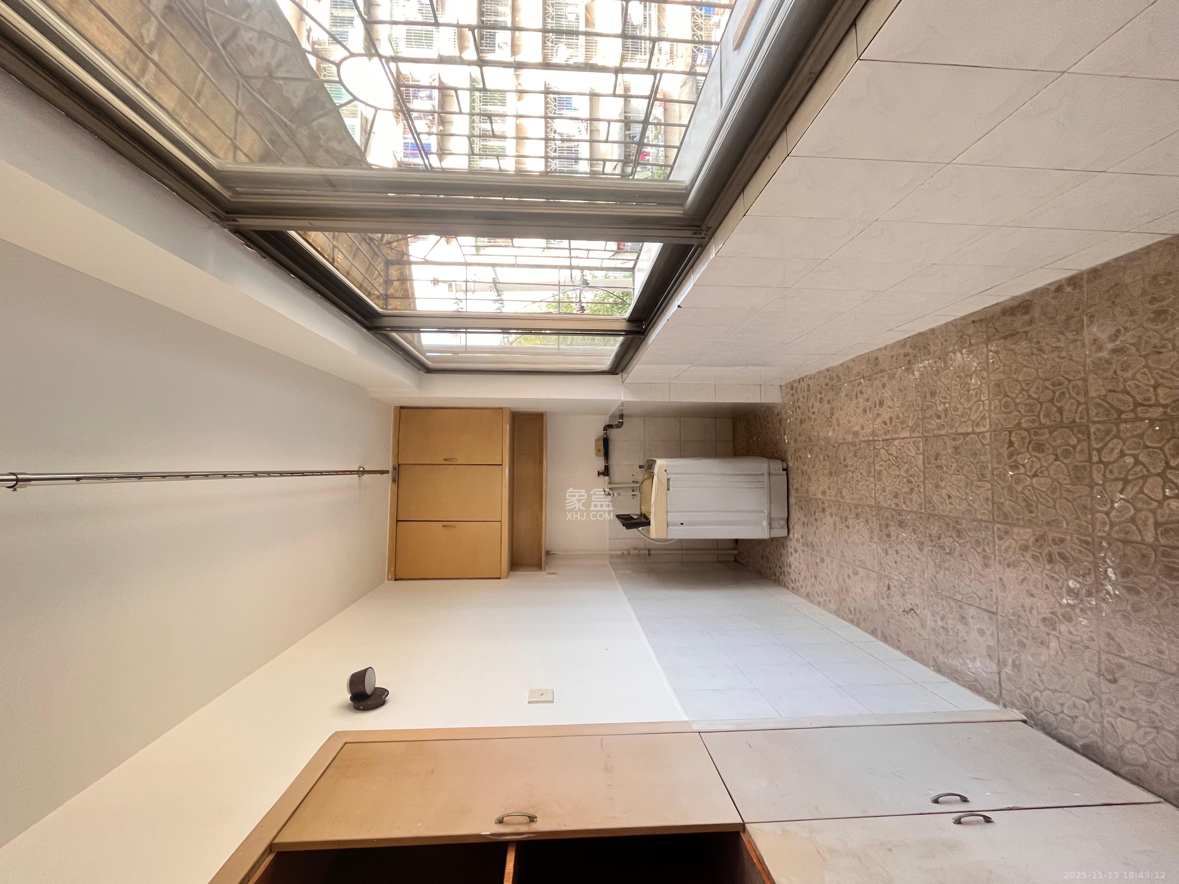 狮子山一片 2室1厅1卫 1900.0元/月 狮子山一片 2室1厅1卫 1900.0元/月室内图