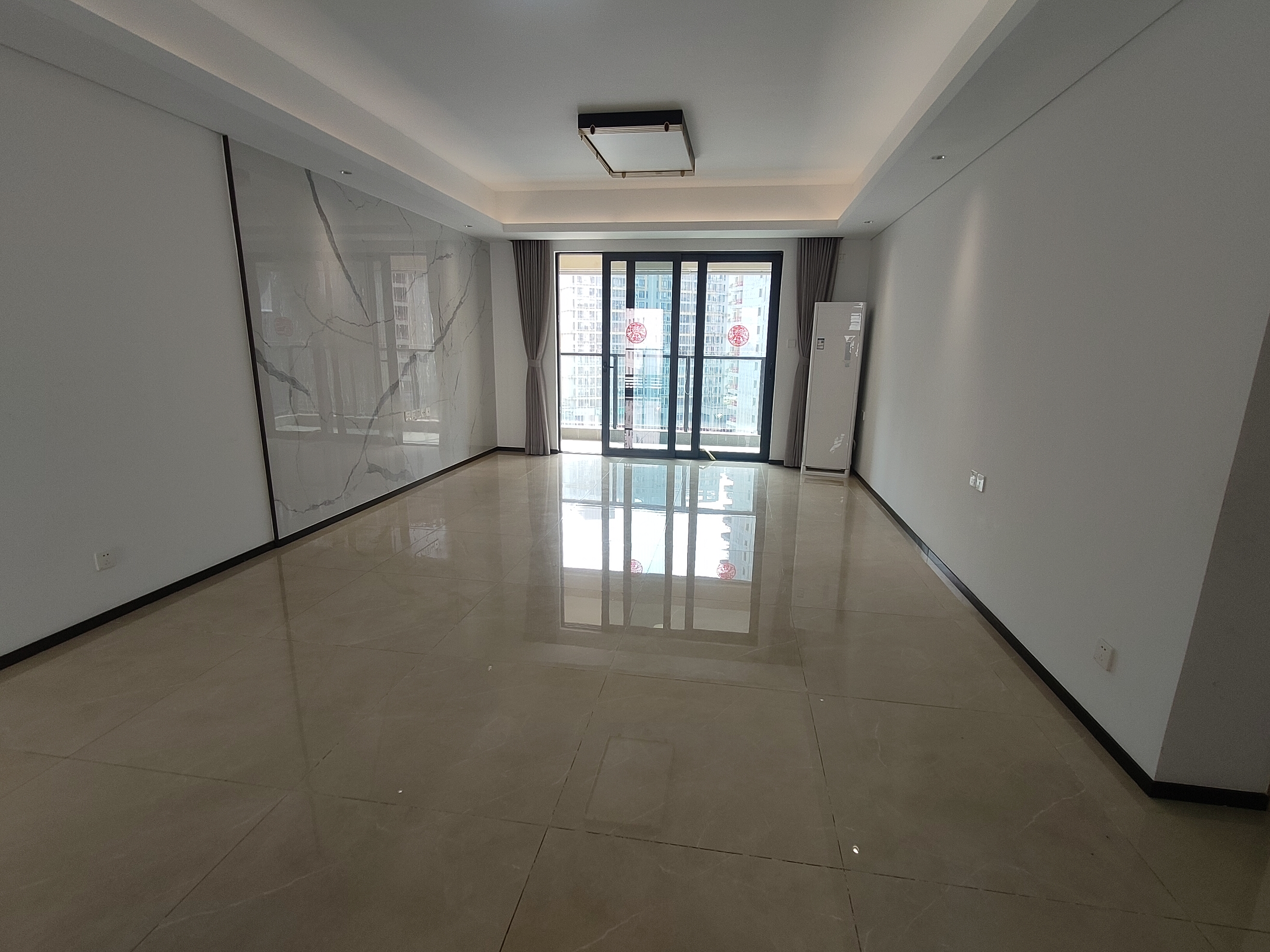 华润中心二期东悦府 3室2厅2卫 350.0万 华润中心二期东悦府 3室2厅2卫 350.0万户型图