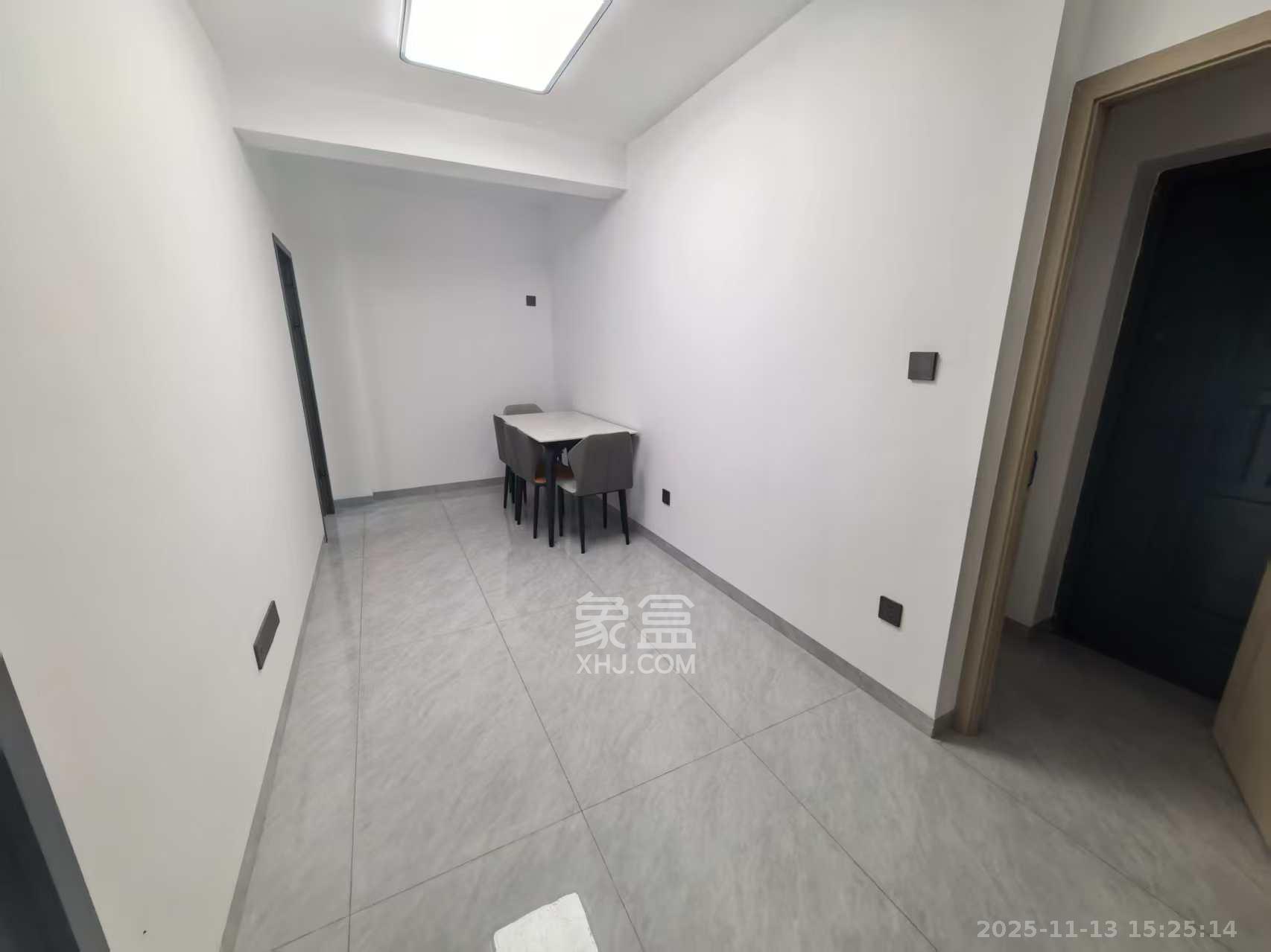 学院新村  2室1厅1卫    3700.0元/月室内图