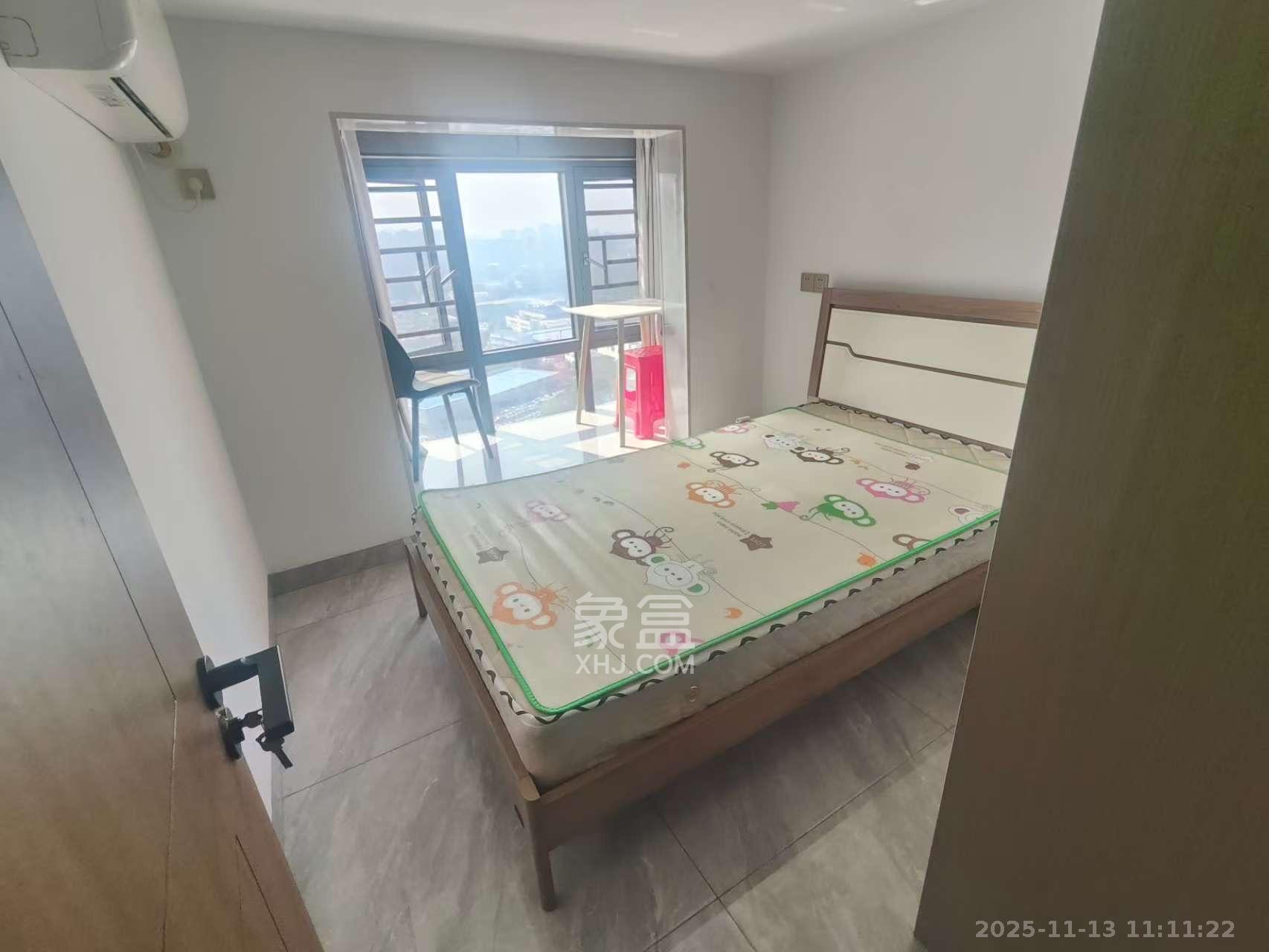 万科金色梦想B区  3室2厅2卫    2800.0元/月室内图