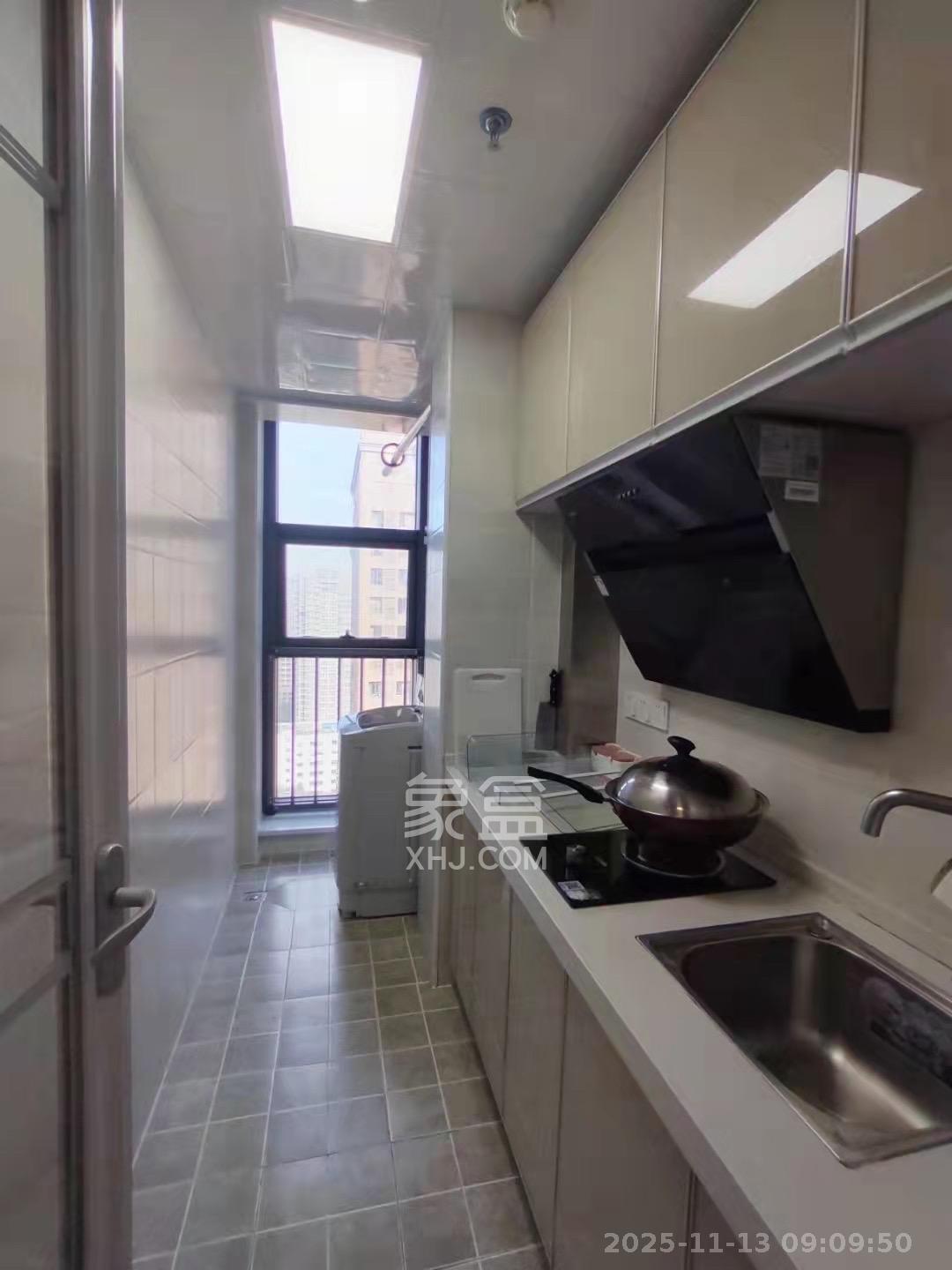 第六都（陆都小区）  1室1厅1卫    1700.0元/月室内图