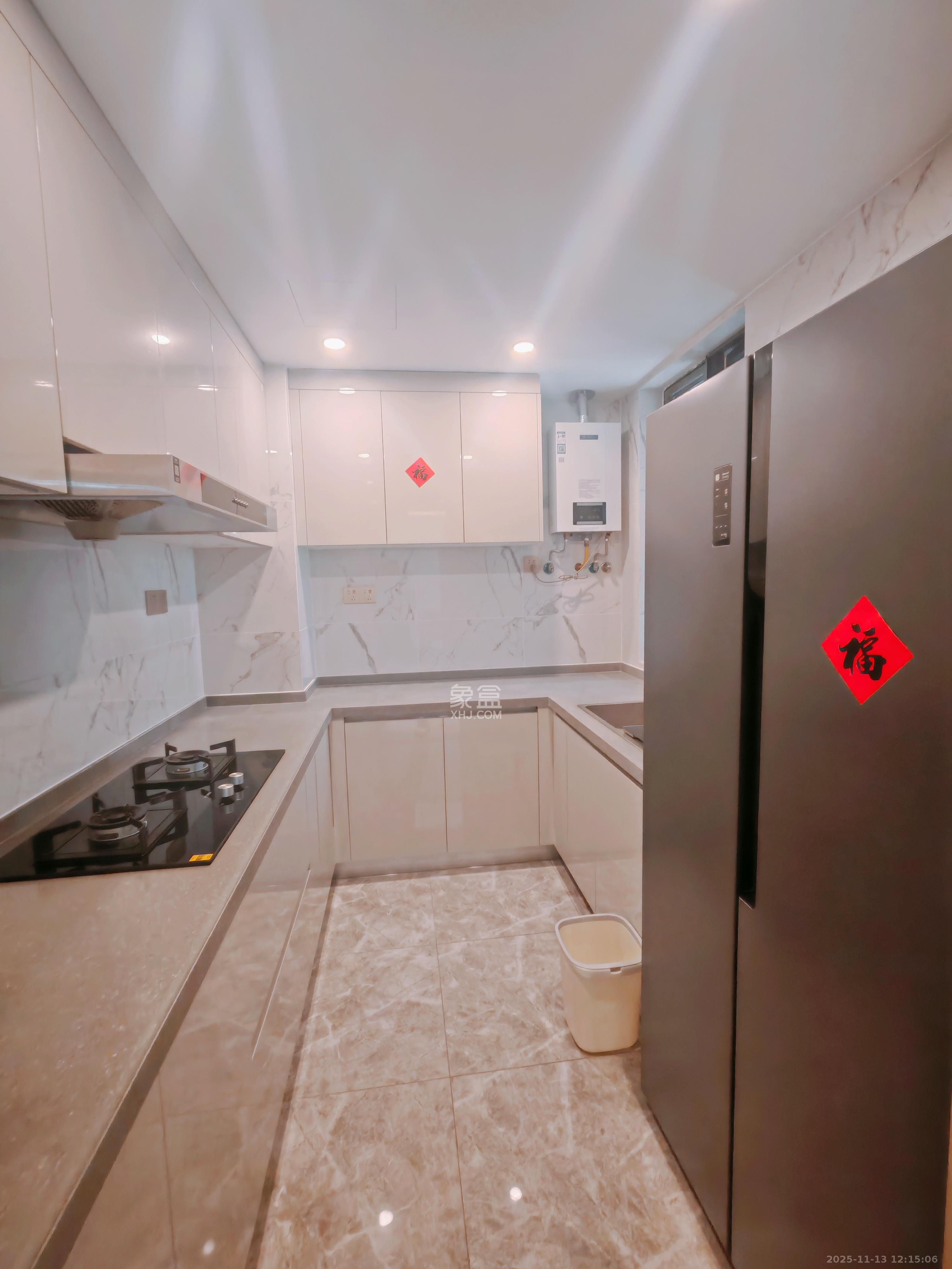 复地滨江金融中心  3室2厅2卫    4500.0元/月室内图