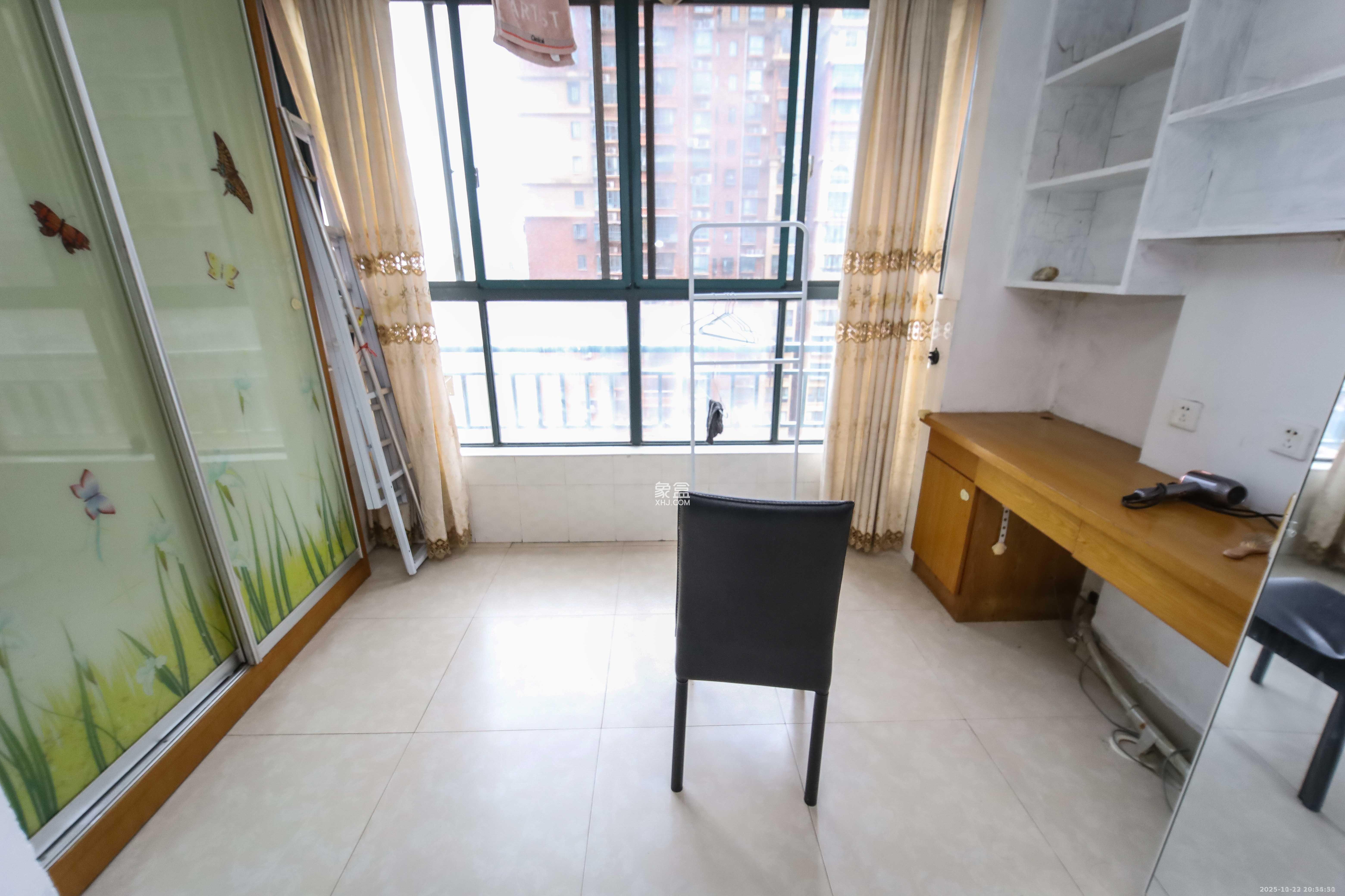 东玺门 2室1厅1卫 2400.0元/月 东玺门 2室1厅1卫 2400.0元/月室内图