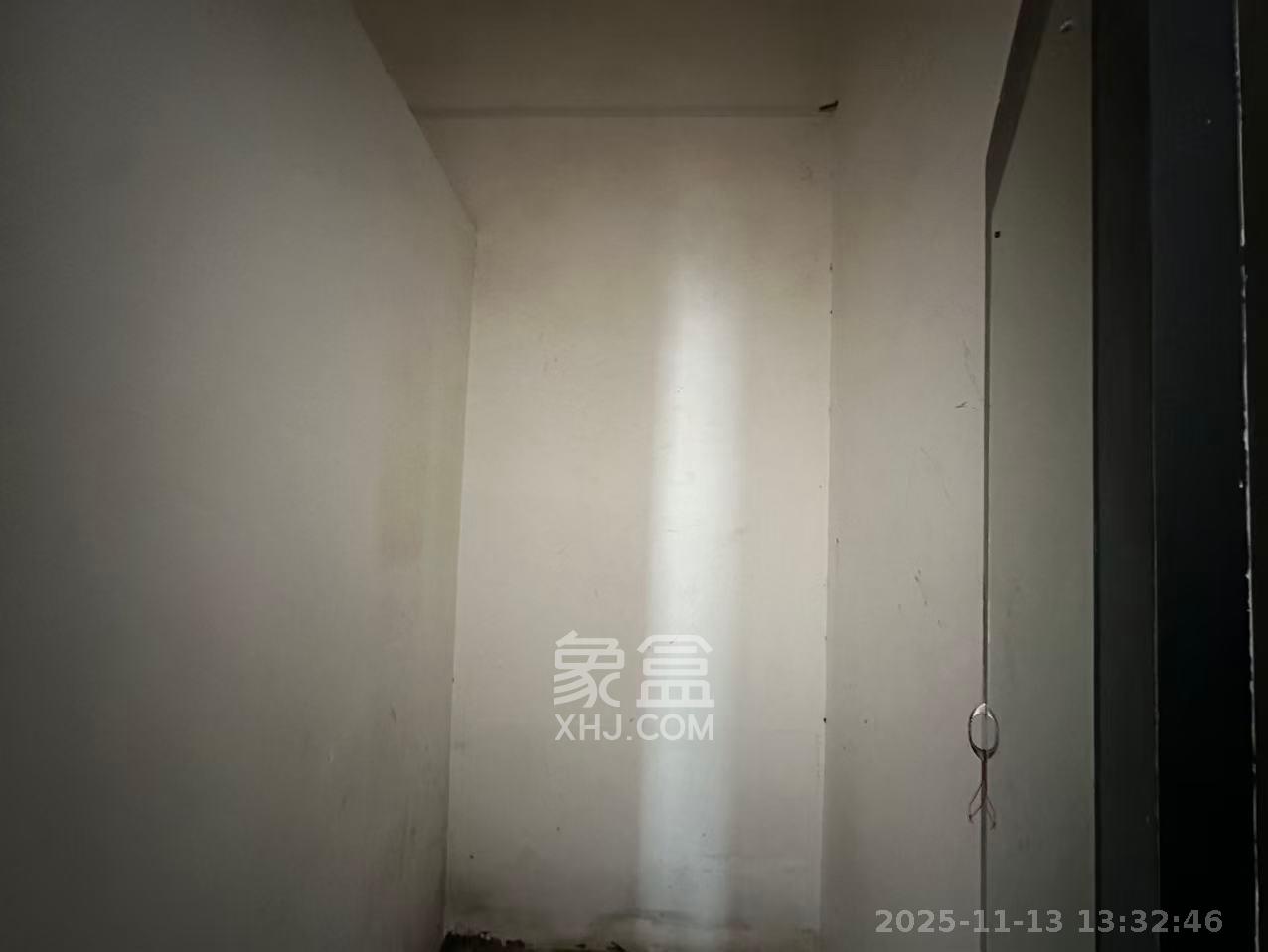 星沙三区 1室0厅0卫 2000.0元/月 星沙三区 1室0厅0卫 2000.0元/月室内图