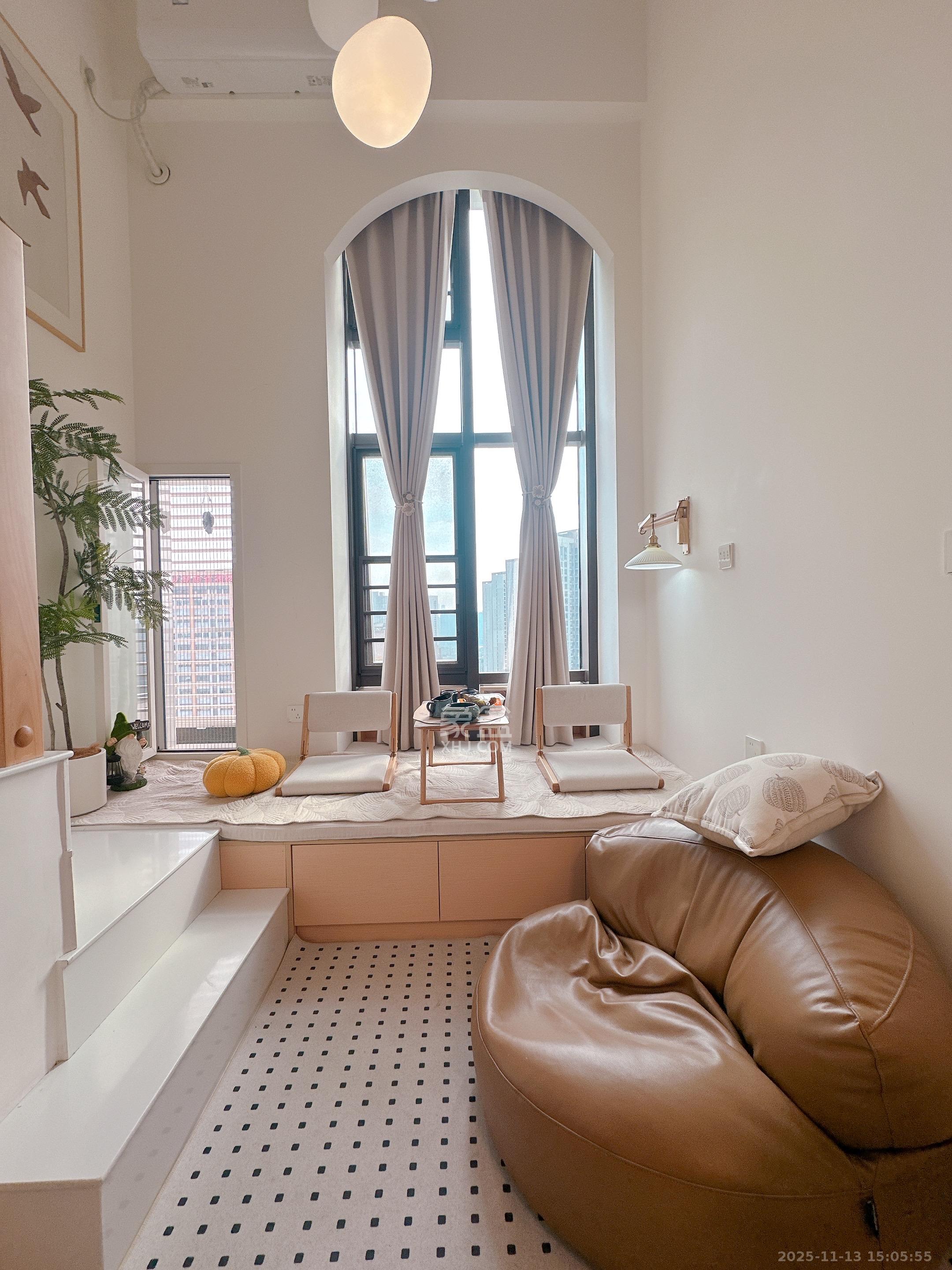 珠江花城好世界  1室1厅1卫    2000.0元/月