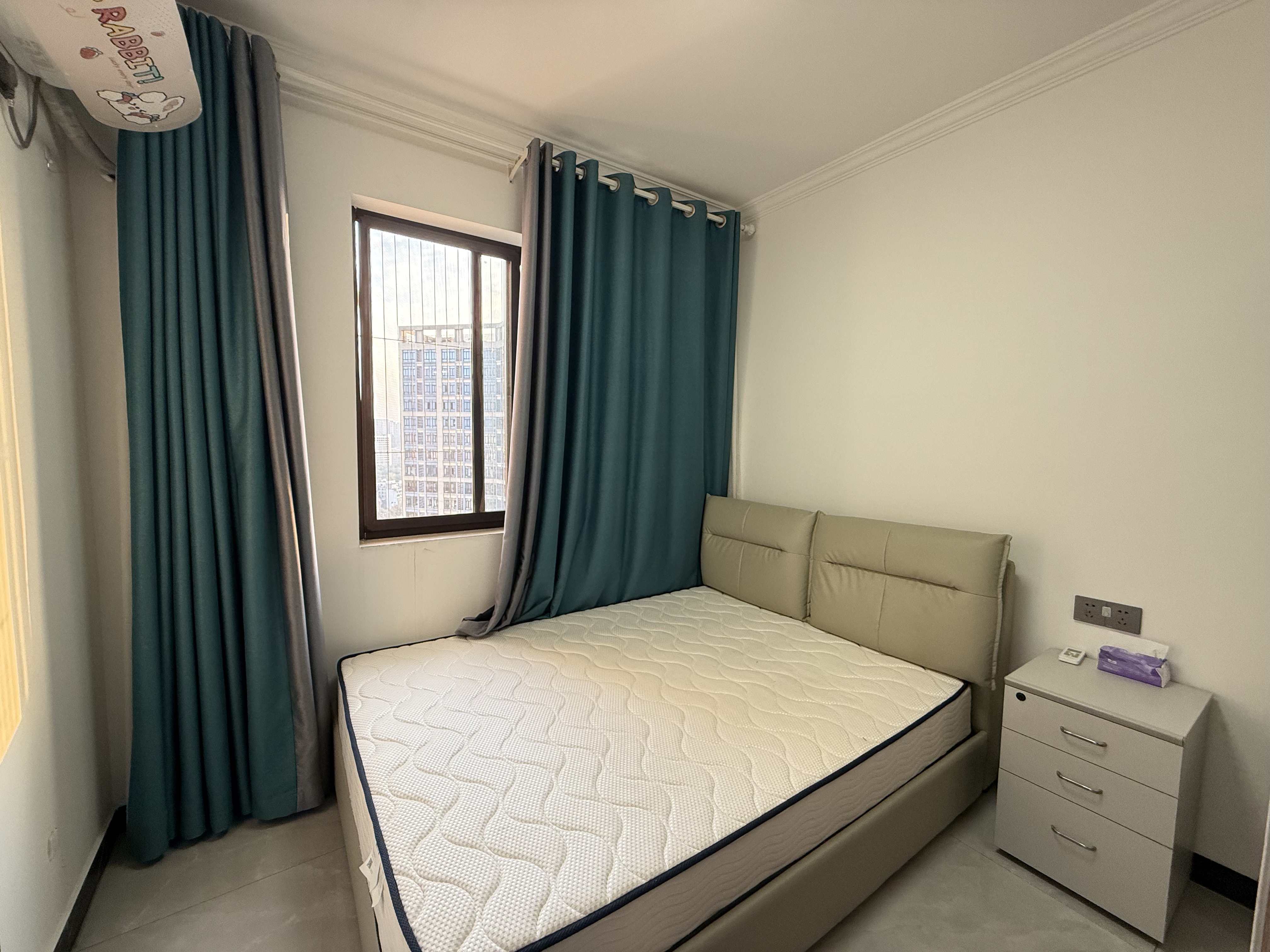 中城苑  2室1厅1卫    2300.0元/月户型图