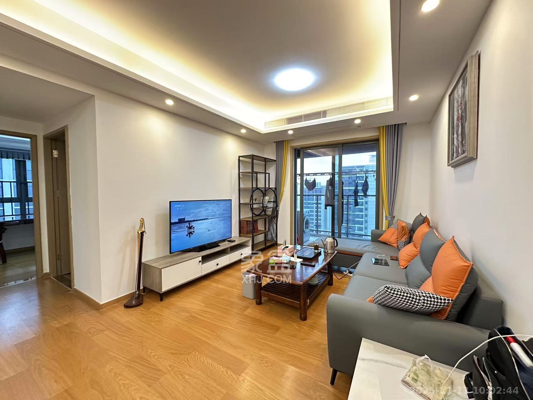 清控湖山雅居北区  3室2厅2卫    2500.0元/月室内图