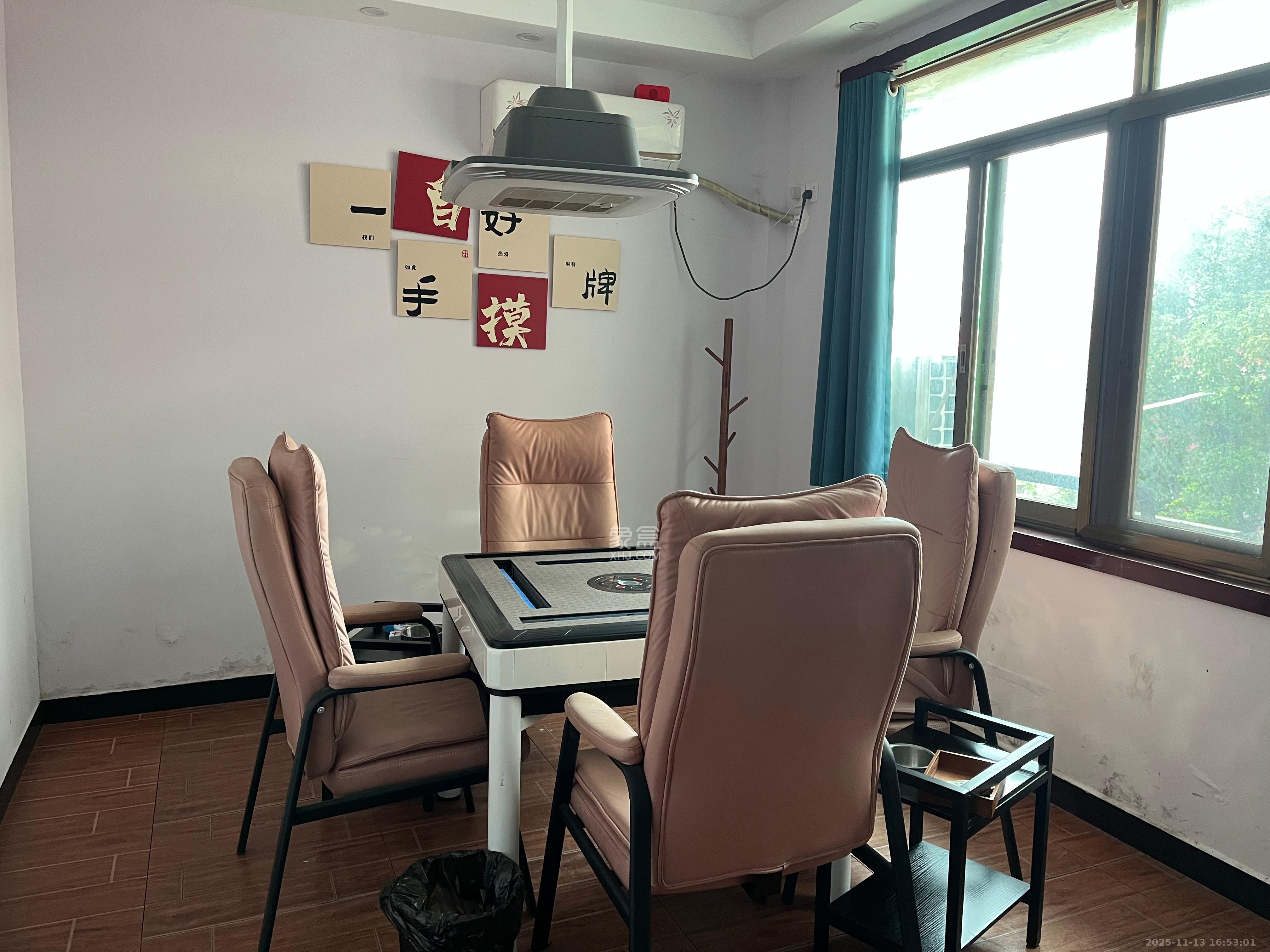 众鑫建材市场（长沙县星沙镇皮具市场）  6室2厅2卫    4000.0元/月室内图