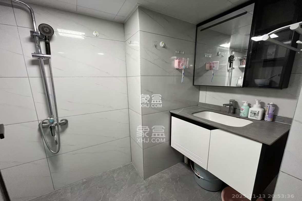 卓越江岸 1室1厅1卫 2000.0元/月 卓越江岸 1室1厅1卫 2000.0元/月室内图