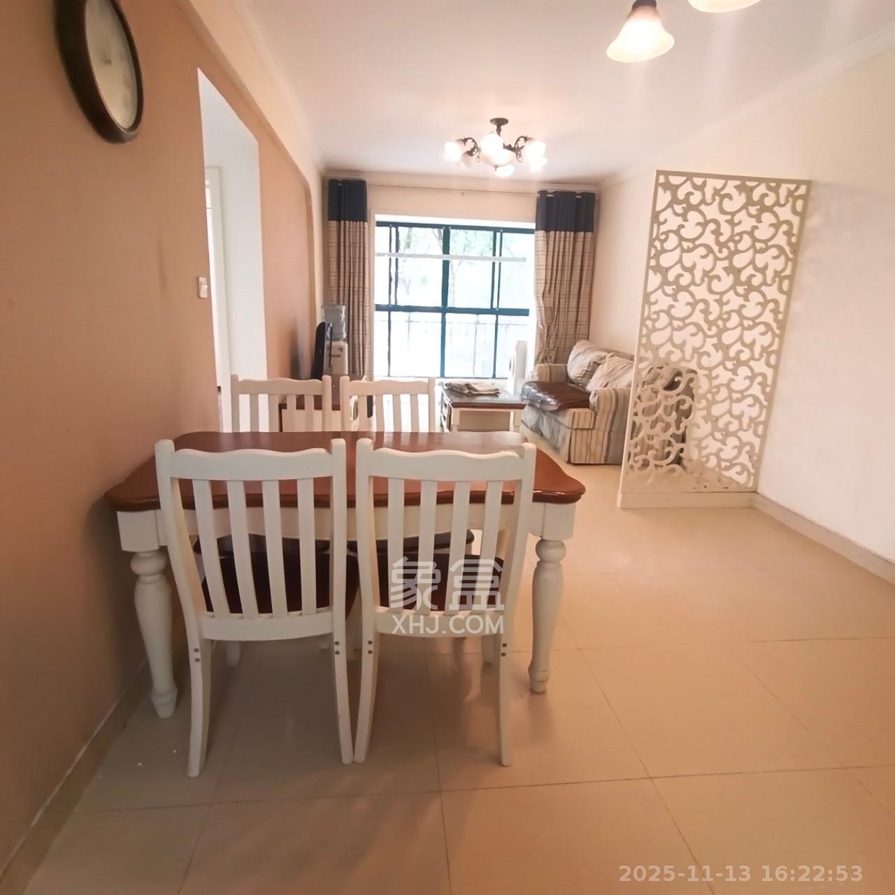 绿洲花园  2室2厅1卫    2100.0元/月室内图