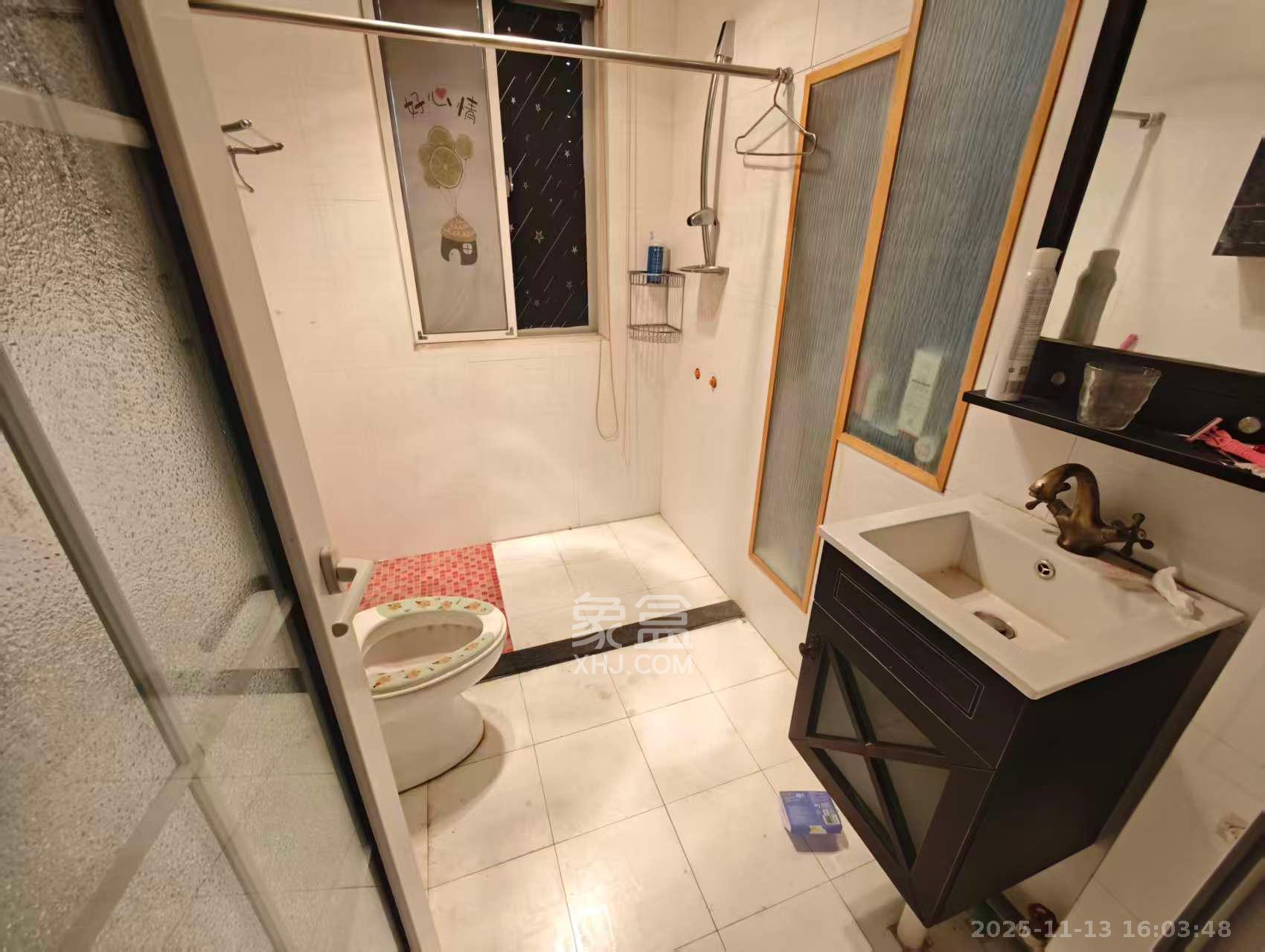 香海西岸 2室2厅1卫 2800.0元/月 香海西岸 2室2厅1卫 2800.0元/月室内图