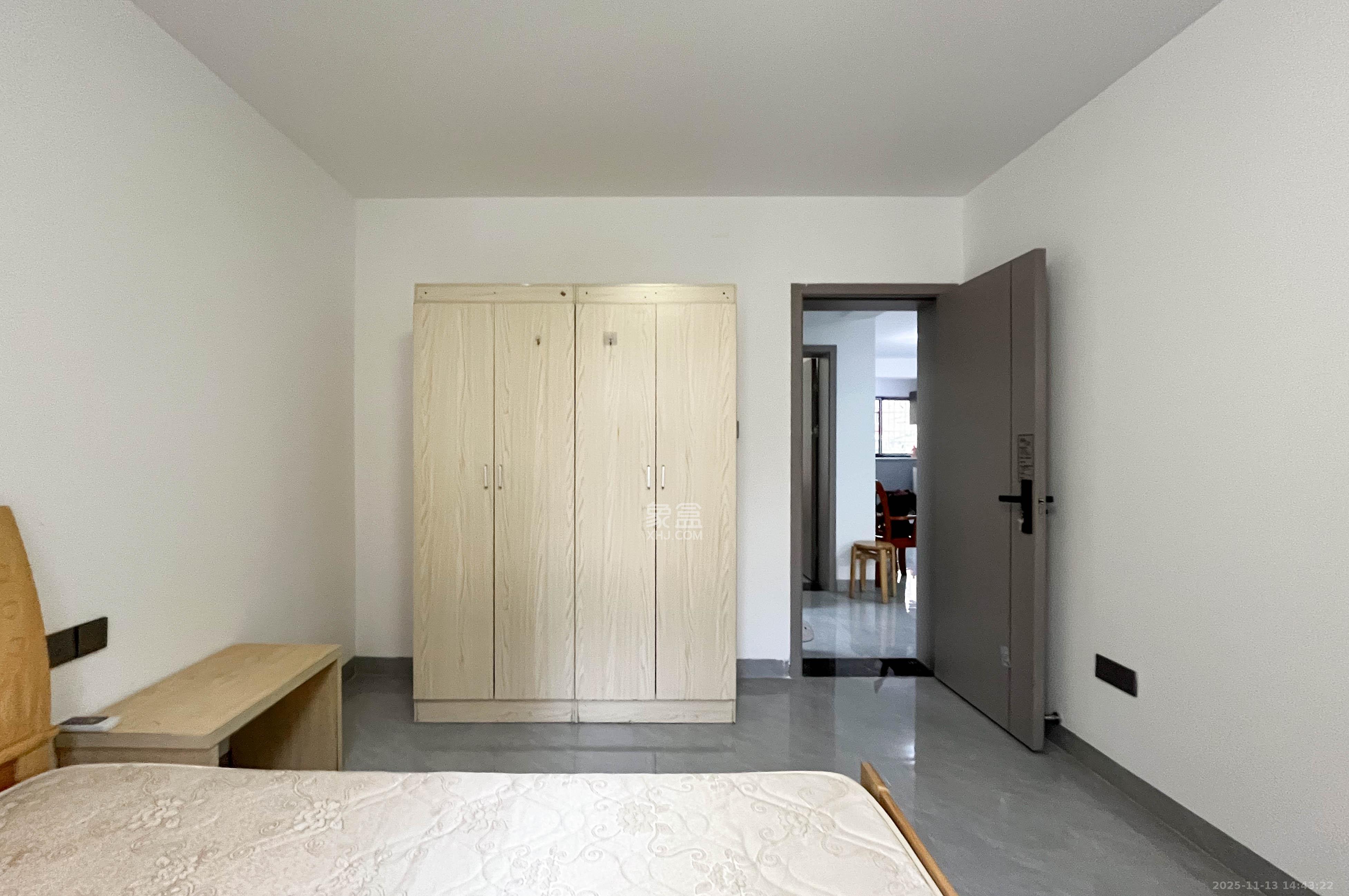 老灯泡厂宿舍（啤酒厂宿舍）  2室2厅1卫    60.0万其他