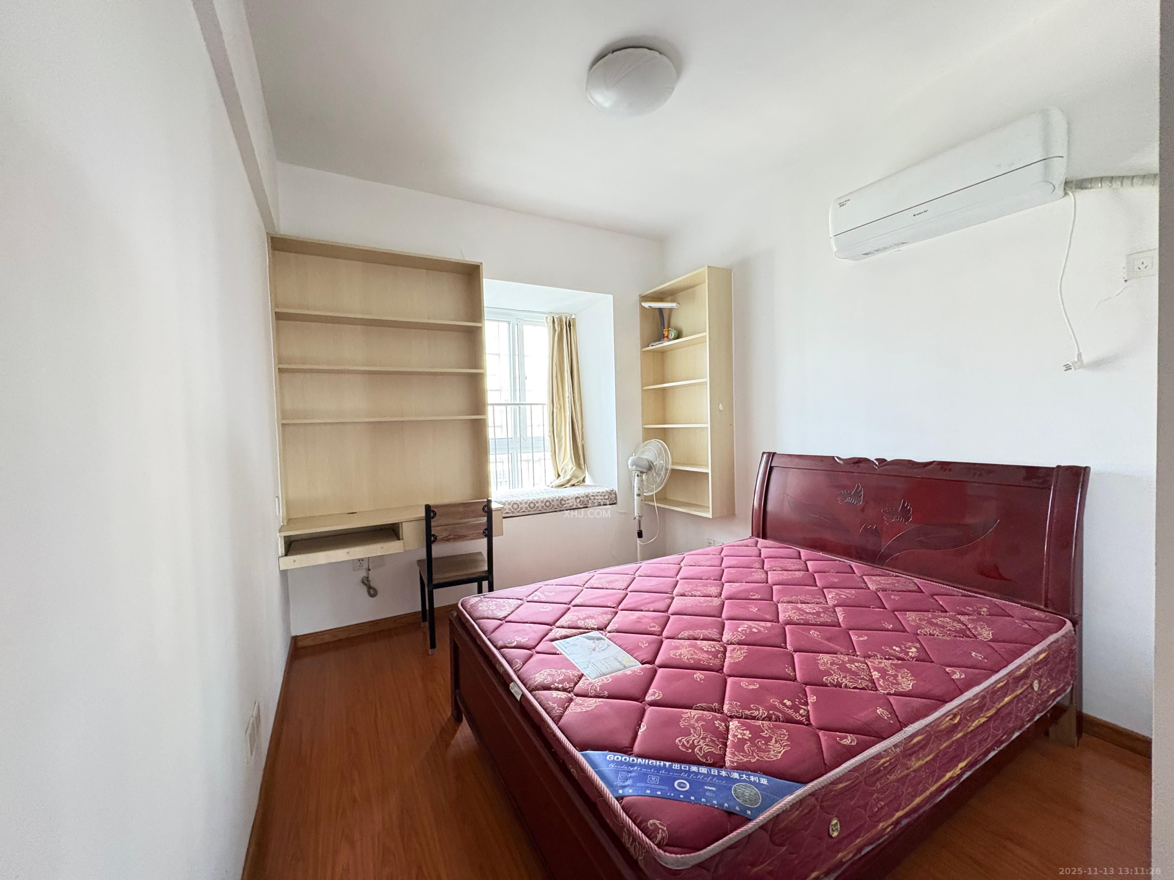 上河国际C区  3室2厅2卫    3000.0元/月室内图