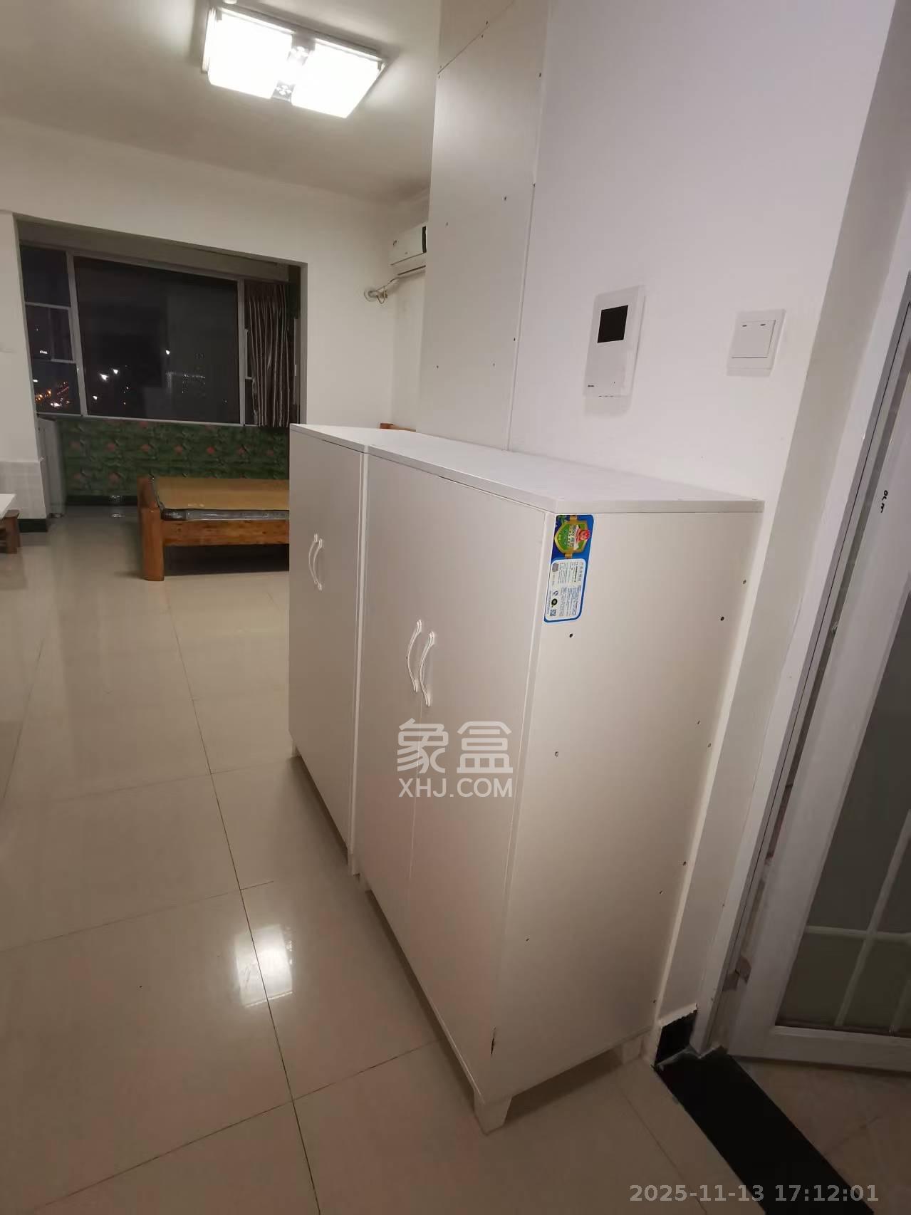 万科魅力之城  1室1厅1卫    1300.0元/月室内图