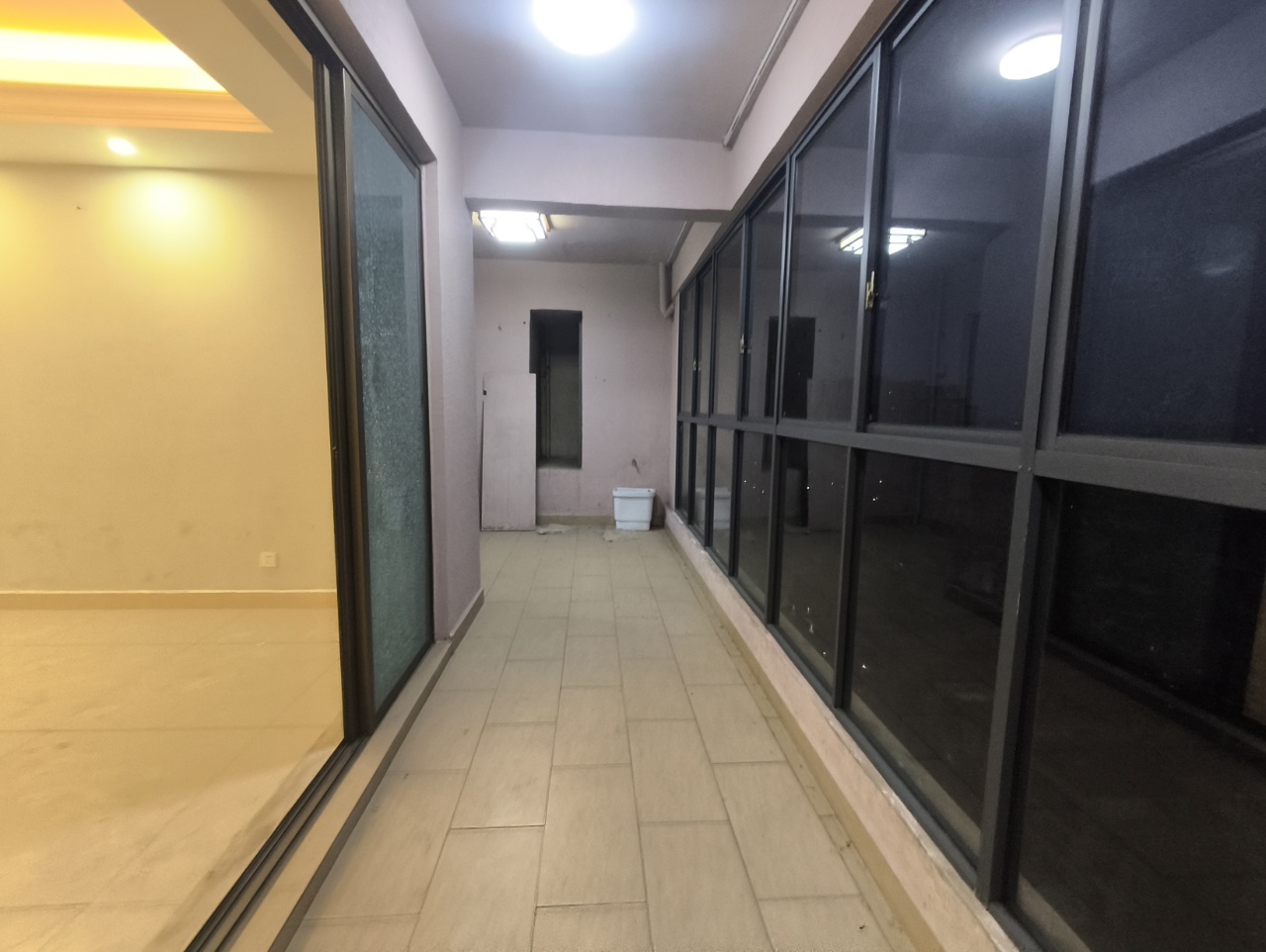 碧桂园 4室2厅3卫 2500.0元/月 碧桂园 4室2厅3卫 2500.0元/月室内图