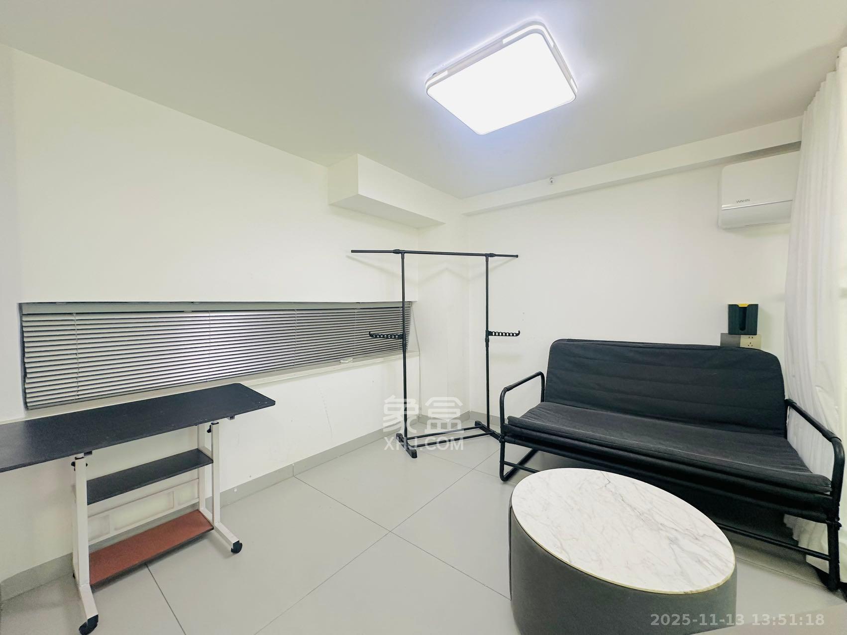 卓越伊景寓 1室0厅0卫 2200.0元/月 卓越伊景寓 1室0厅0卫 2200.0元/月室内图