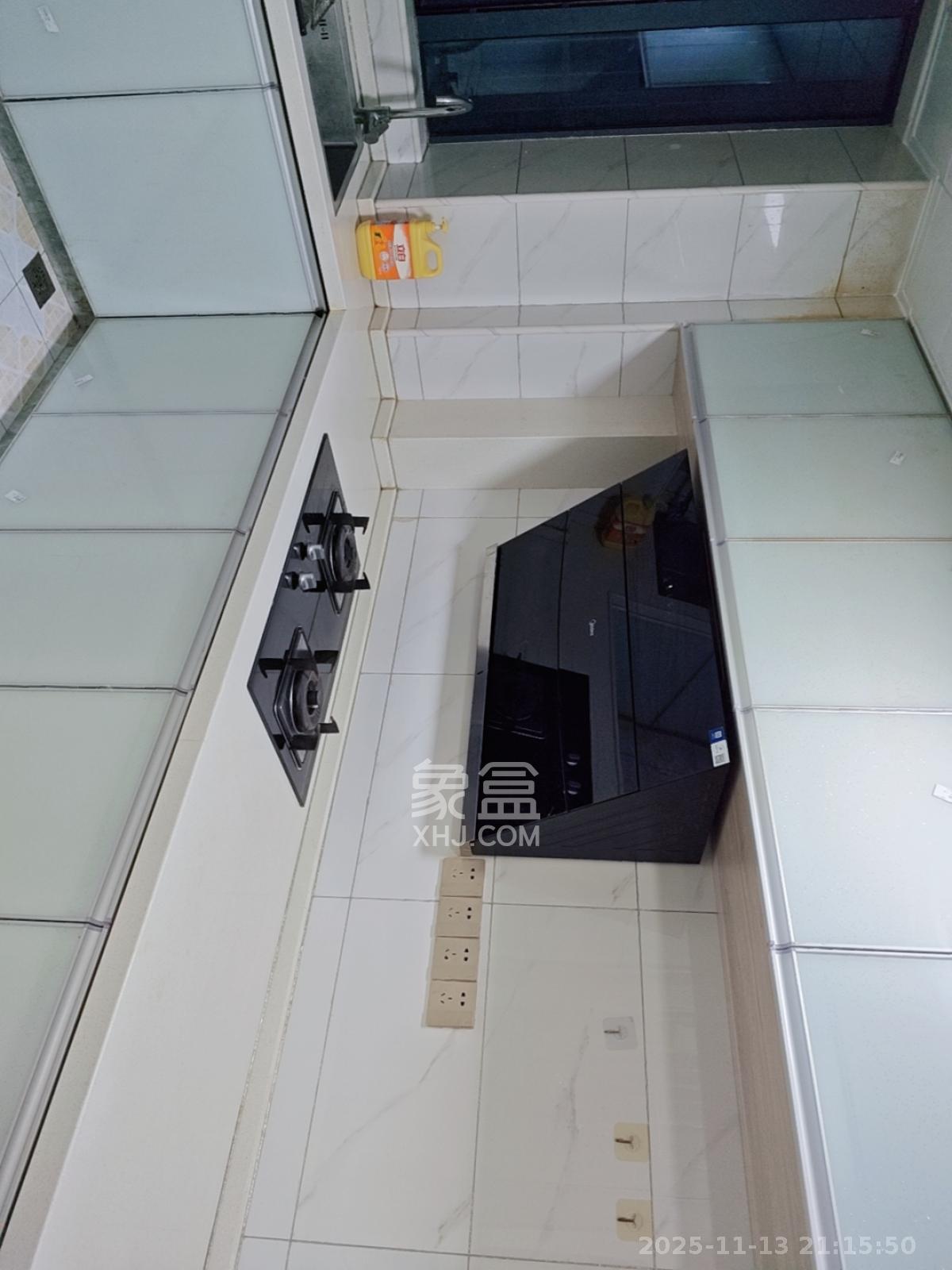 金南家园三期  2室1厅1卫    2100.0元/月室内图