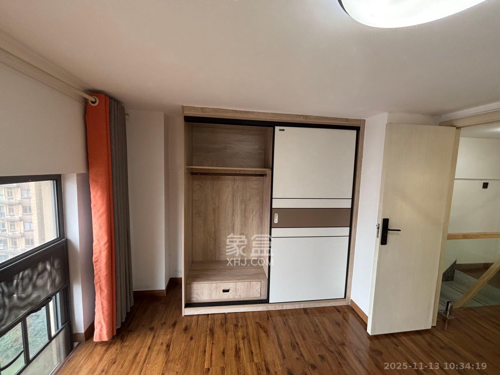 荣盛花语书苑 2室1厅1卫 2200.0元/月 荣盛花语书苑 2室1厅1卫 2200.0元/月室内图