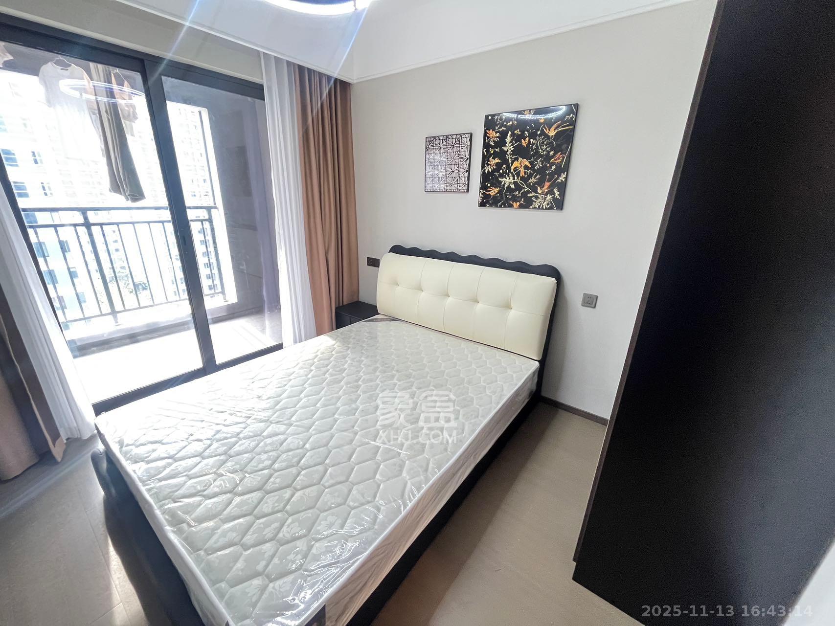 龙湖天璞 3室2厅2卫 4000.0元/月 龙湖天璞 3室2厅2卫 4000.0元/月室内图