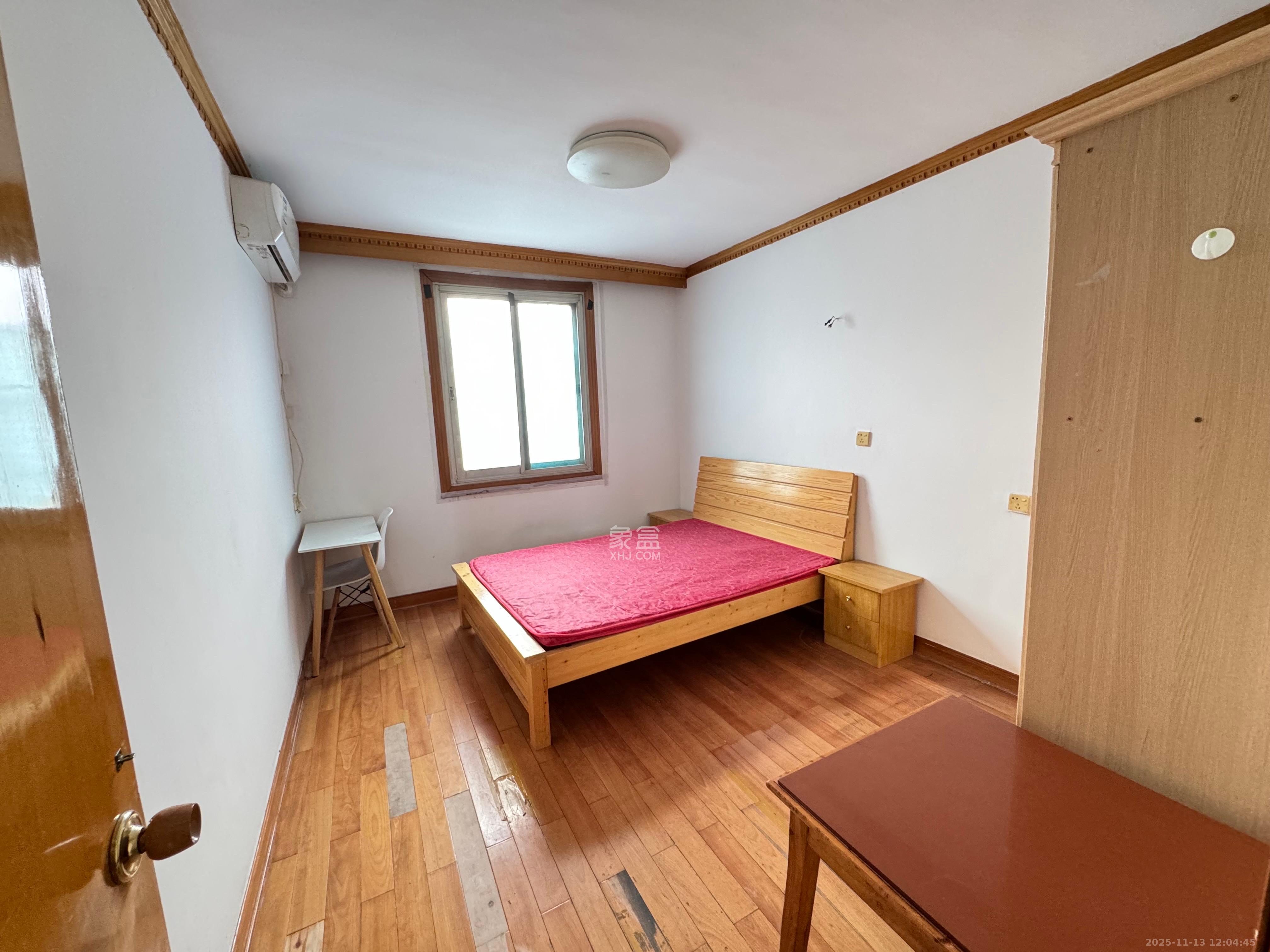 狮子山一片  3室1厅1卫    1000.0元/月