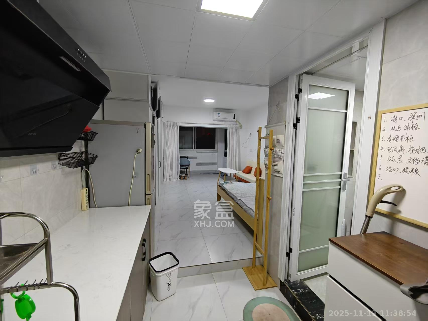 2076至高点  1室1厅1卫    1500.0元/月室内图