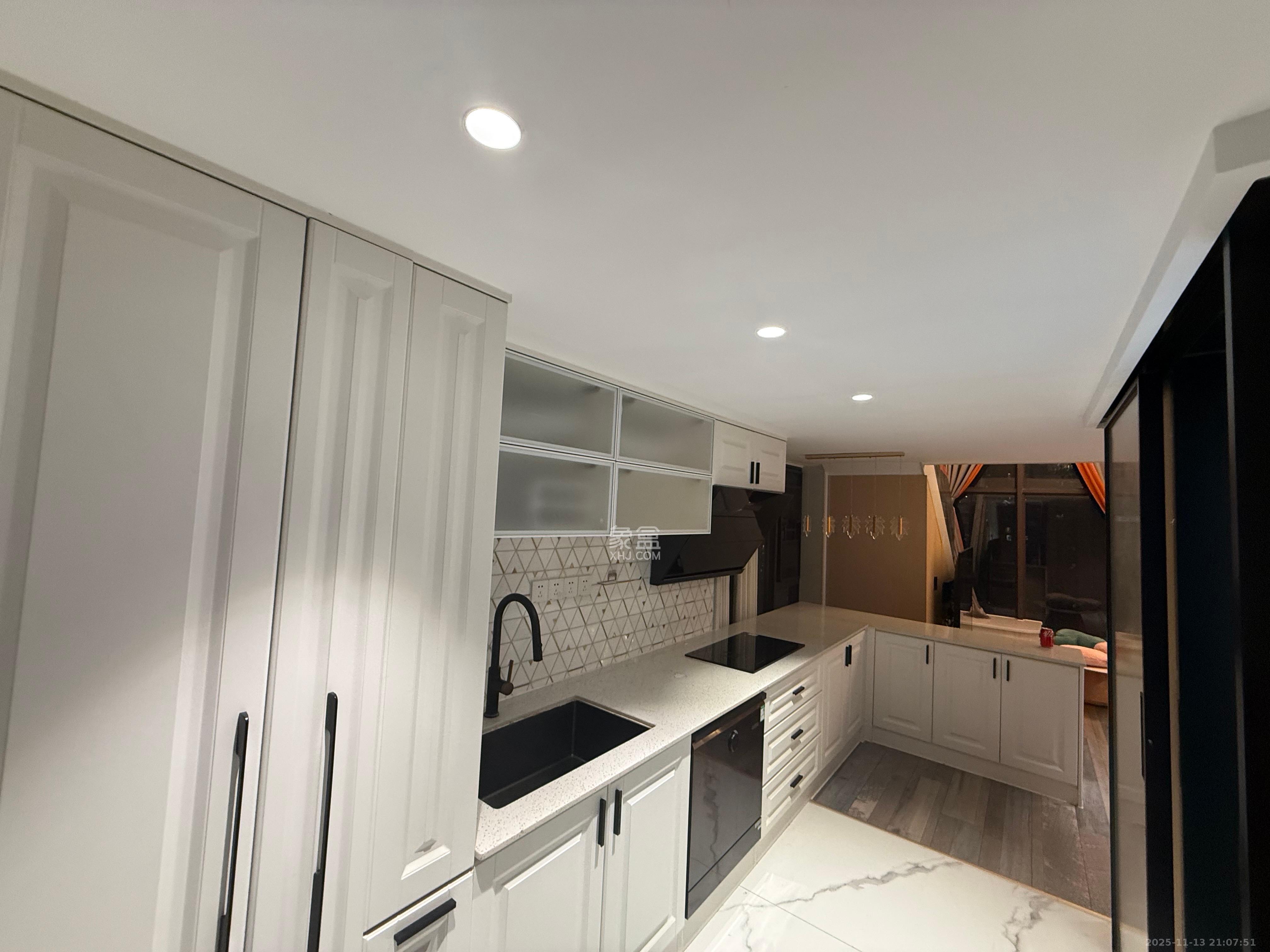 华润琨瑜府  1室0厅0卫    3500.0元/月