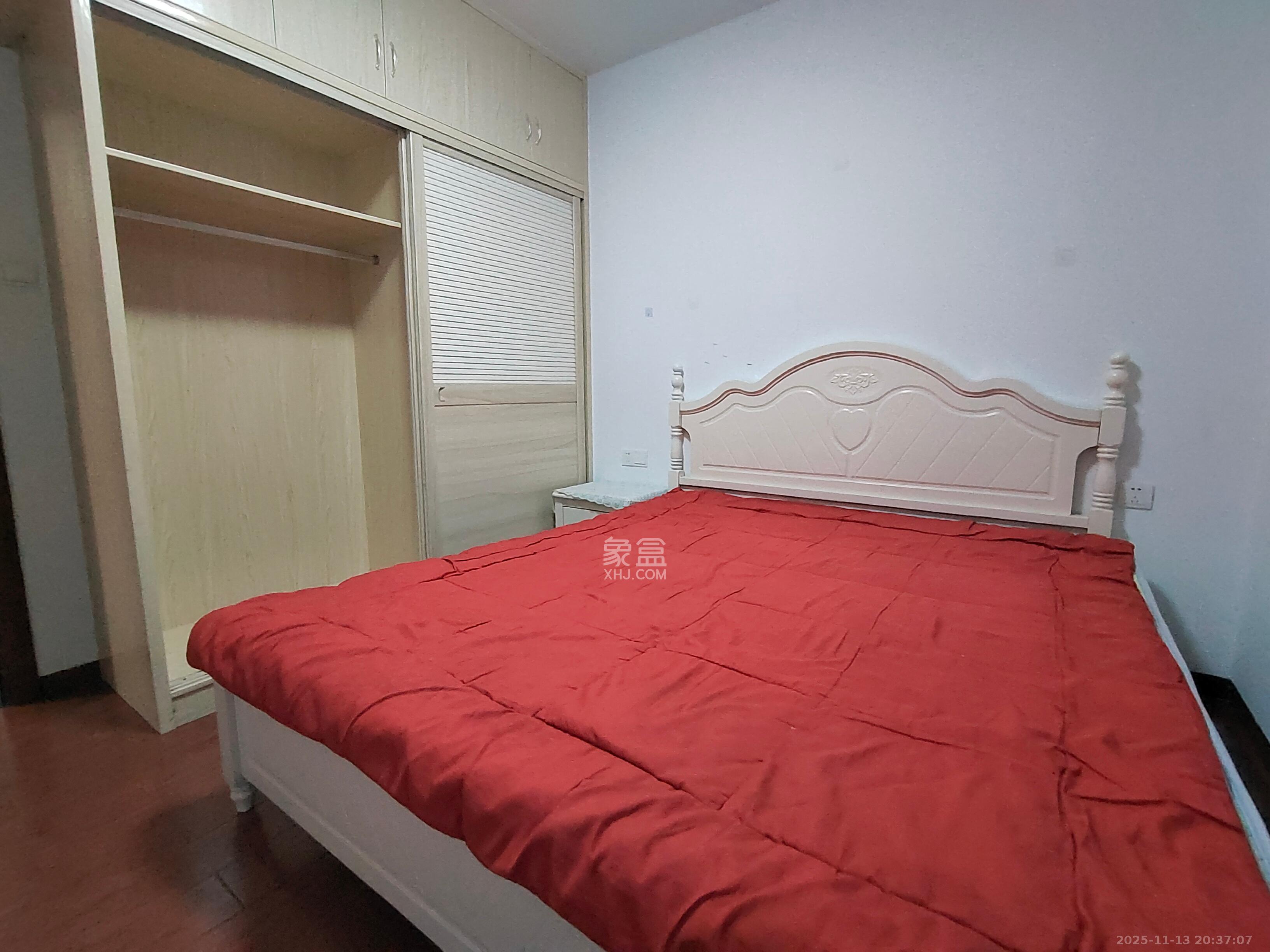 桥头家苑一期  1室0厅0卫    1600.0元/月室内图