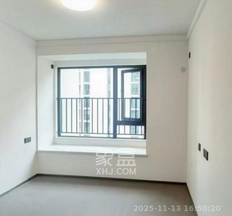 华润置地润樾府 4室2厅2卫 3500.0元/月 华润置地润樾府 4室2厅2卫 3500.0元/月室内图