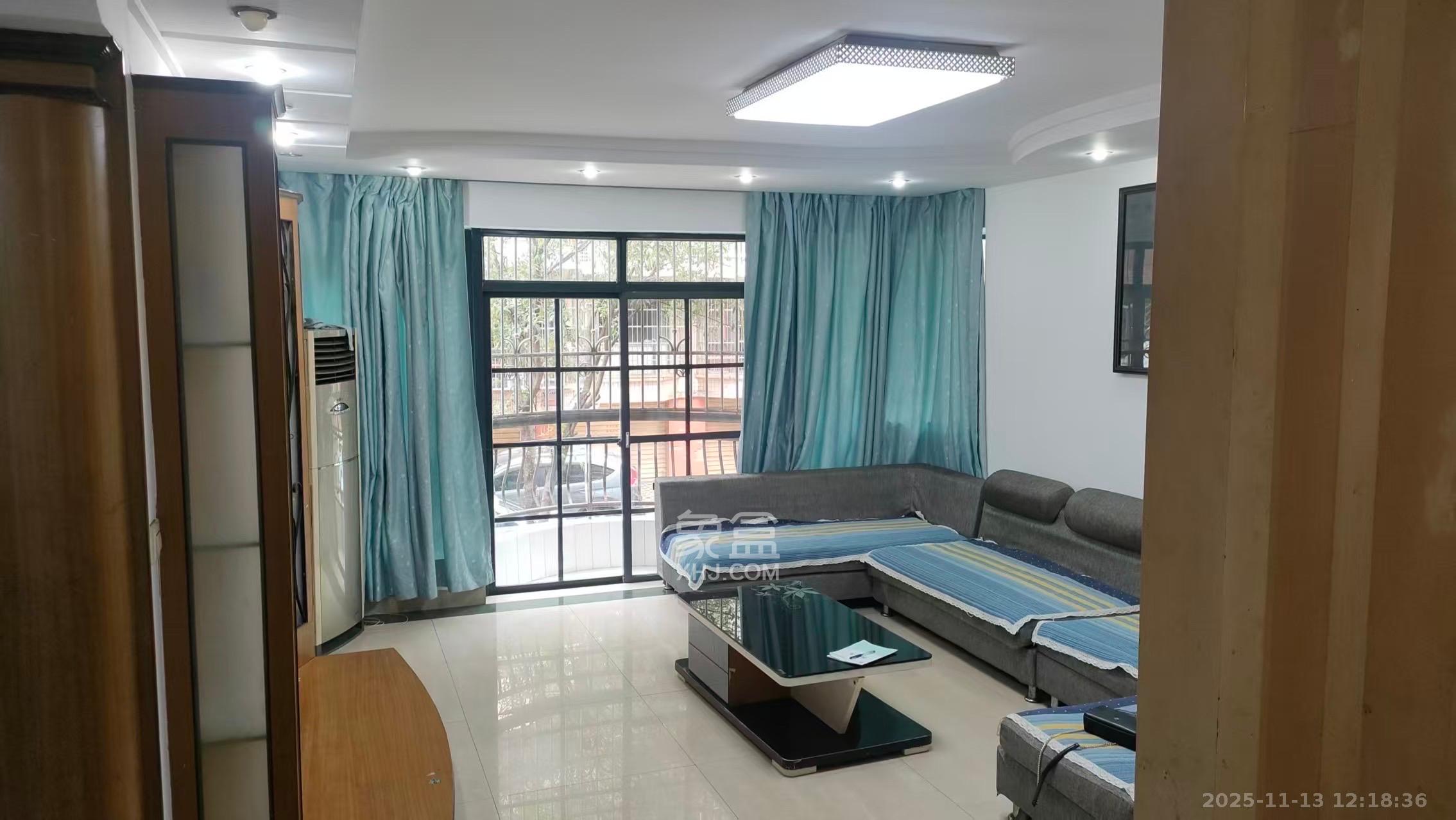 中江锦城  3室2厅2卫    2200.0元/月