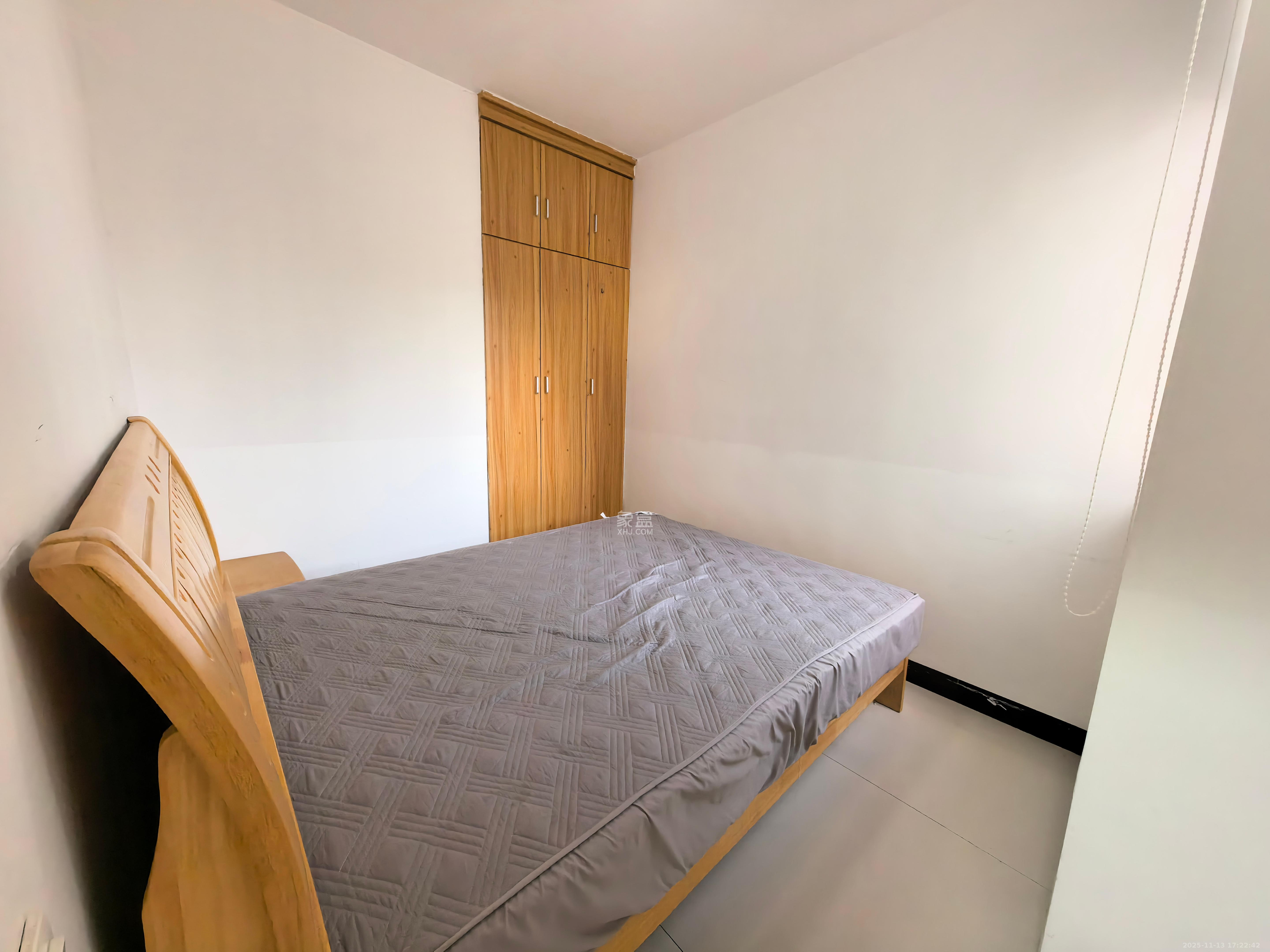 骑龙安置小区 1室1厅1卫 1300.0元/月 骑龙安置小区 1室1厅1卫 1300.0元/月室内图