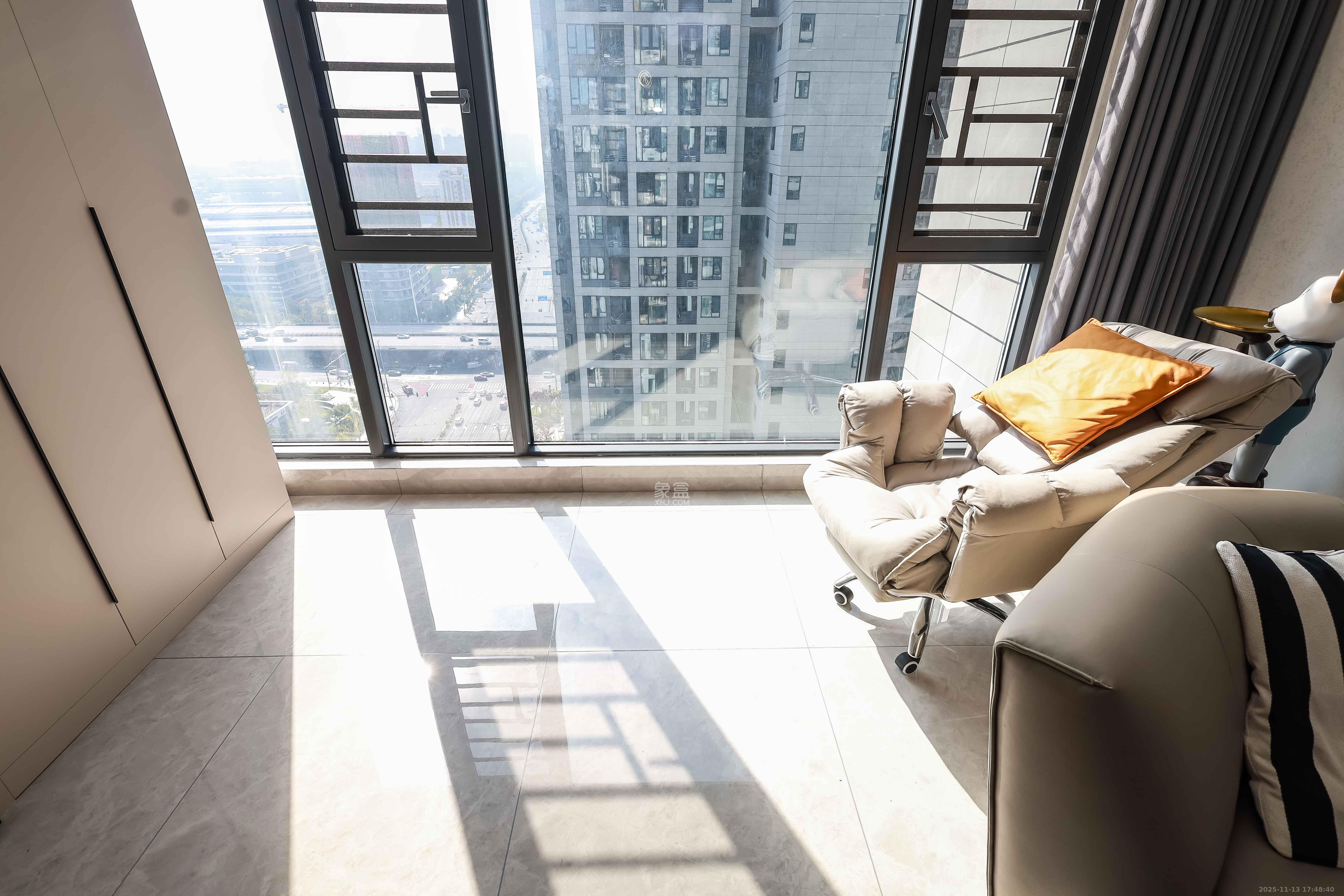 长房云尚公馆 4室2厅2卫 139.0万 长房云尚公馆 4室2厅2卫 139.0万阳台