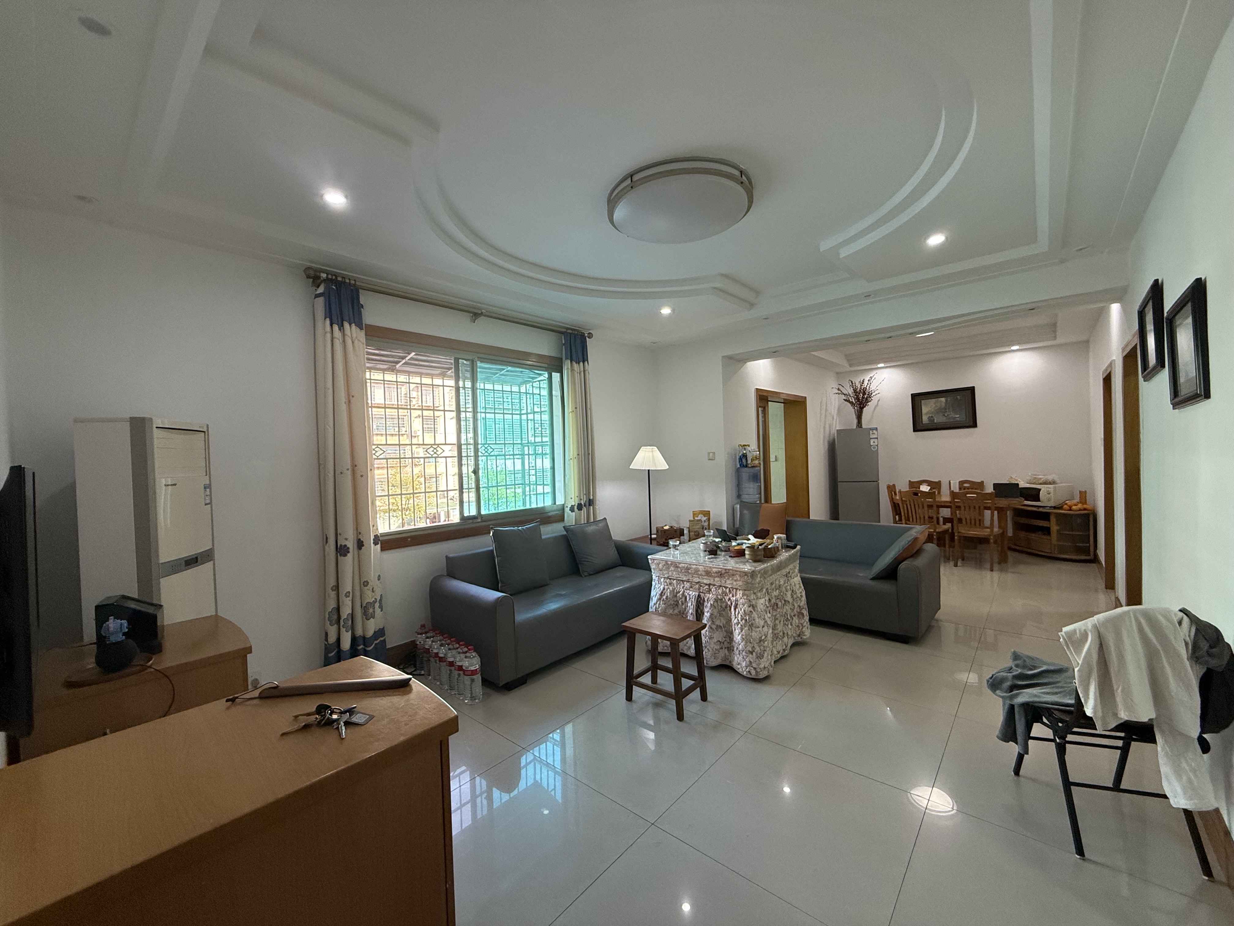 环卫处家属楼  3室2厅1卫    65.0万客厅