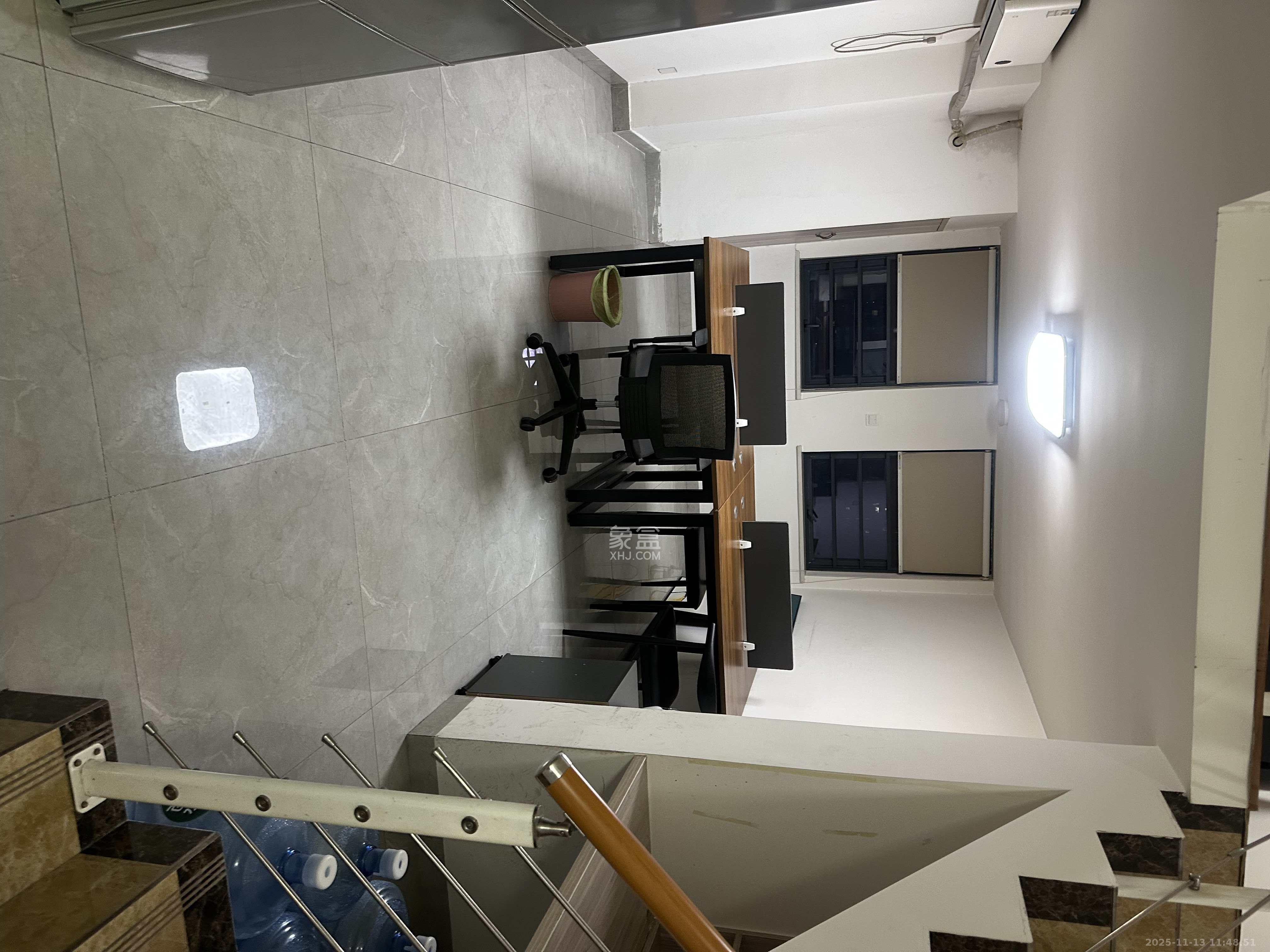 华润置地广场二期  1室1厅1卫    1800.0元/月室内图