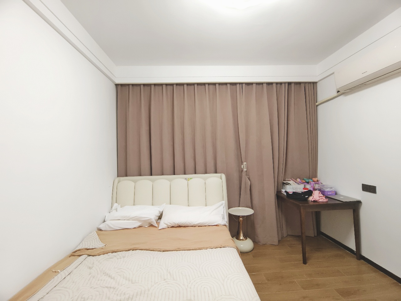 海航豪庭南苑 2室2厅1卫 4000.0元/月 海航豪庭南苑 2室2厅1卫 4000.0元/月室内图