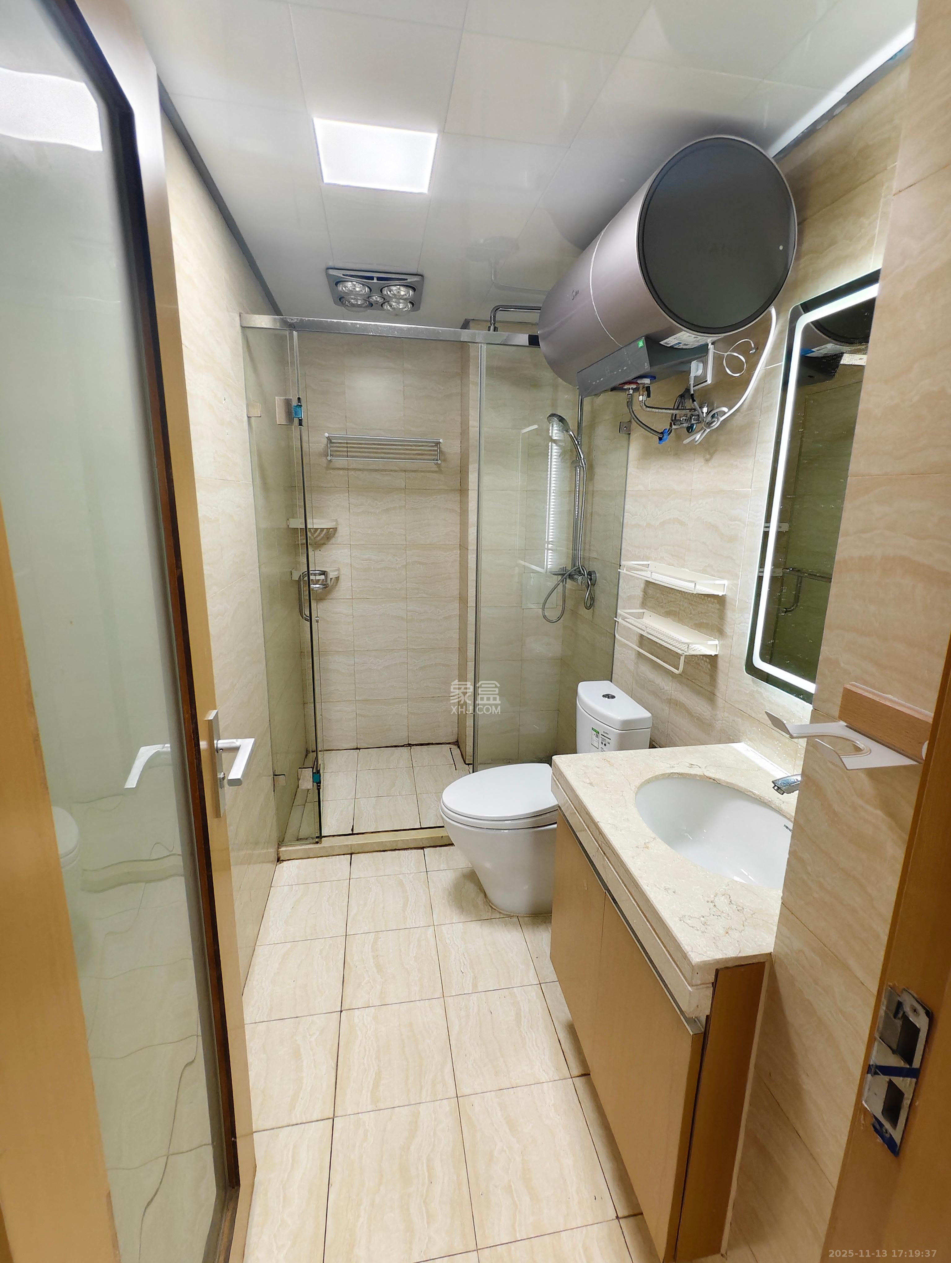 北辰三角洲E3区  1室1厅1卫    2700.0元/月室内图