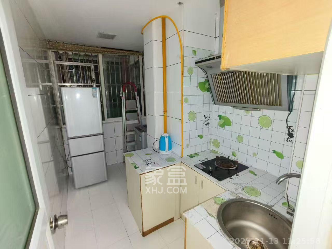 伍家岭生活广场 1室1厅1卫 1300.0元/月 伍家岭生活广场 1室1厅1卫 1300.0元/月室内图