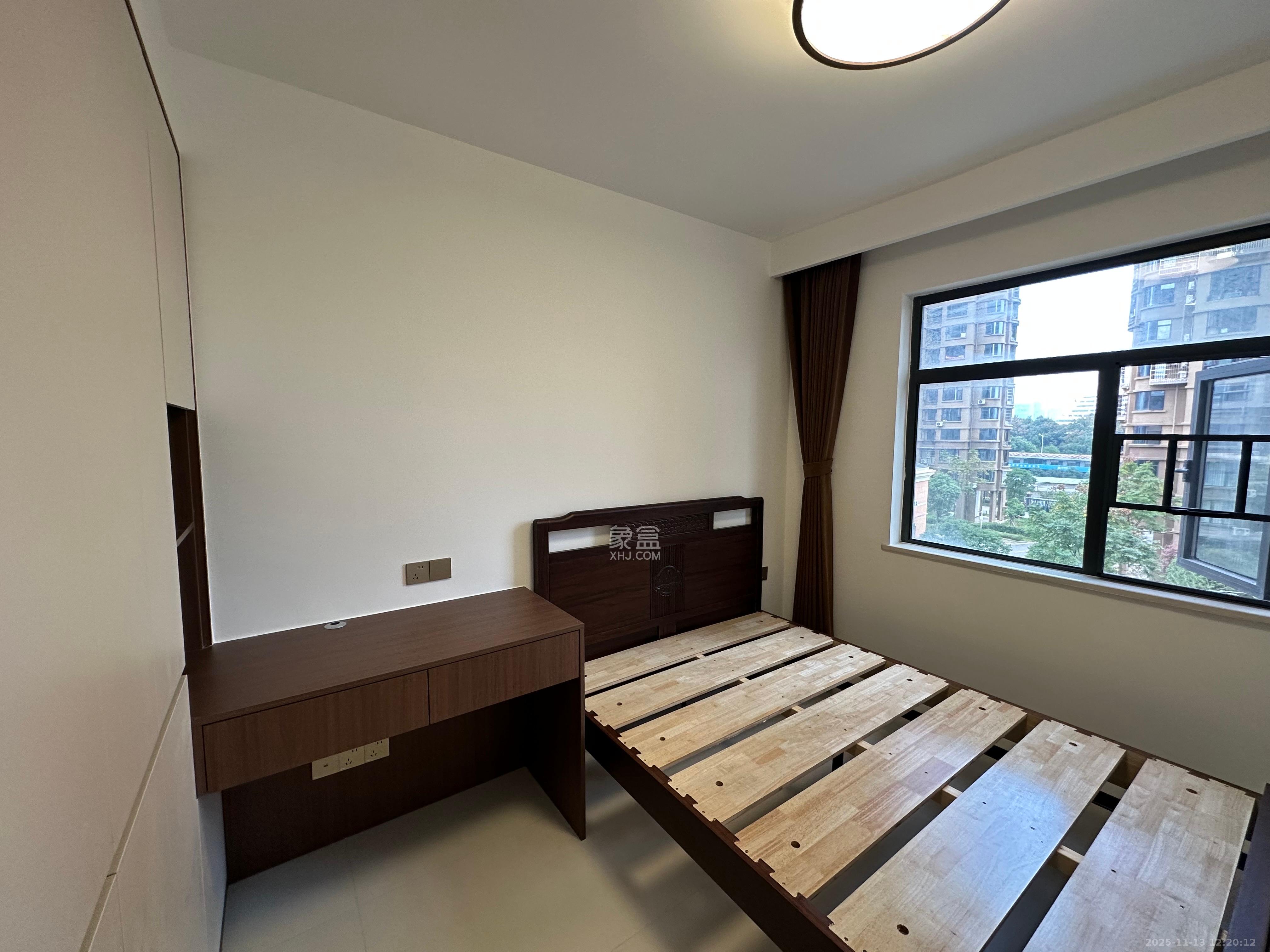 嘉雨东苑 3室2厅2卫 5200.0元/月 嘉雨东苑 3室2厅2卫 5200.0元/月室内图