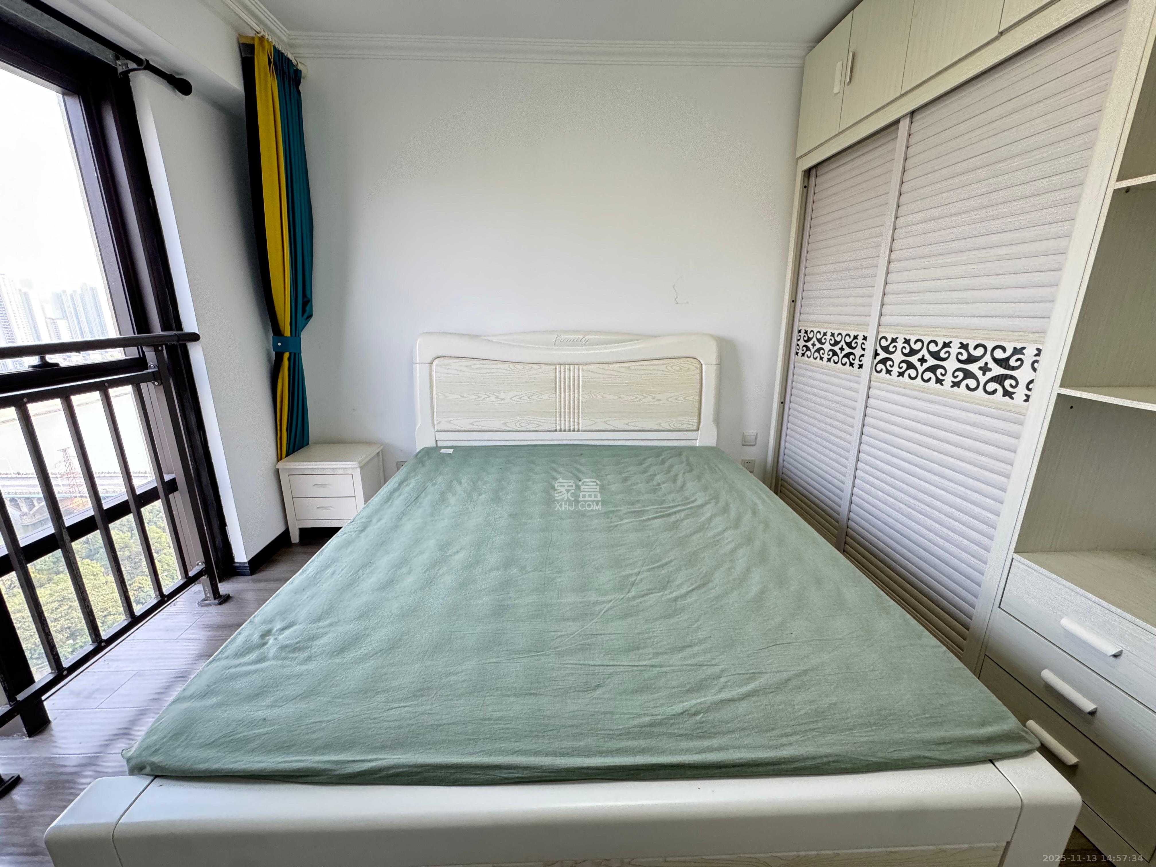 中欣楚天熙苑 3室2厅2卫 2700.0元/月 中欣楚天熙苑 3室2厅2卫 2700.0元/月室内图