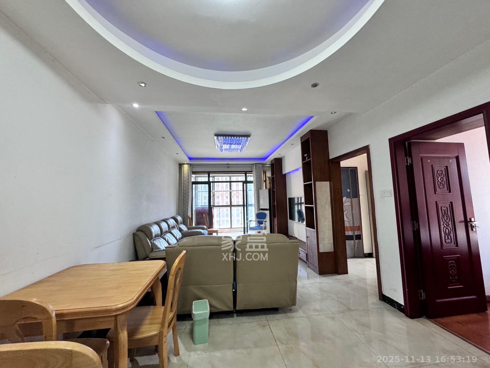 新华都万家城 3室2厅1卫 2100.0元/月 新华都万家城 3室2厅1卫 2100.0元/月室内图